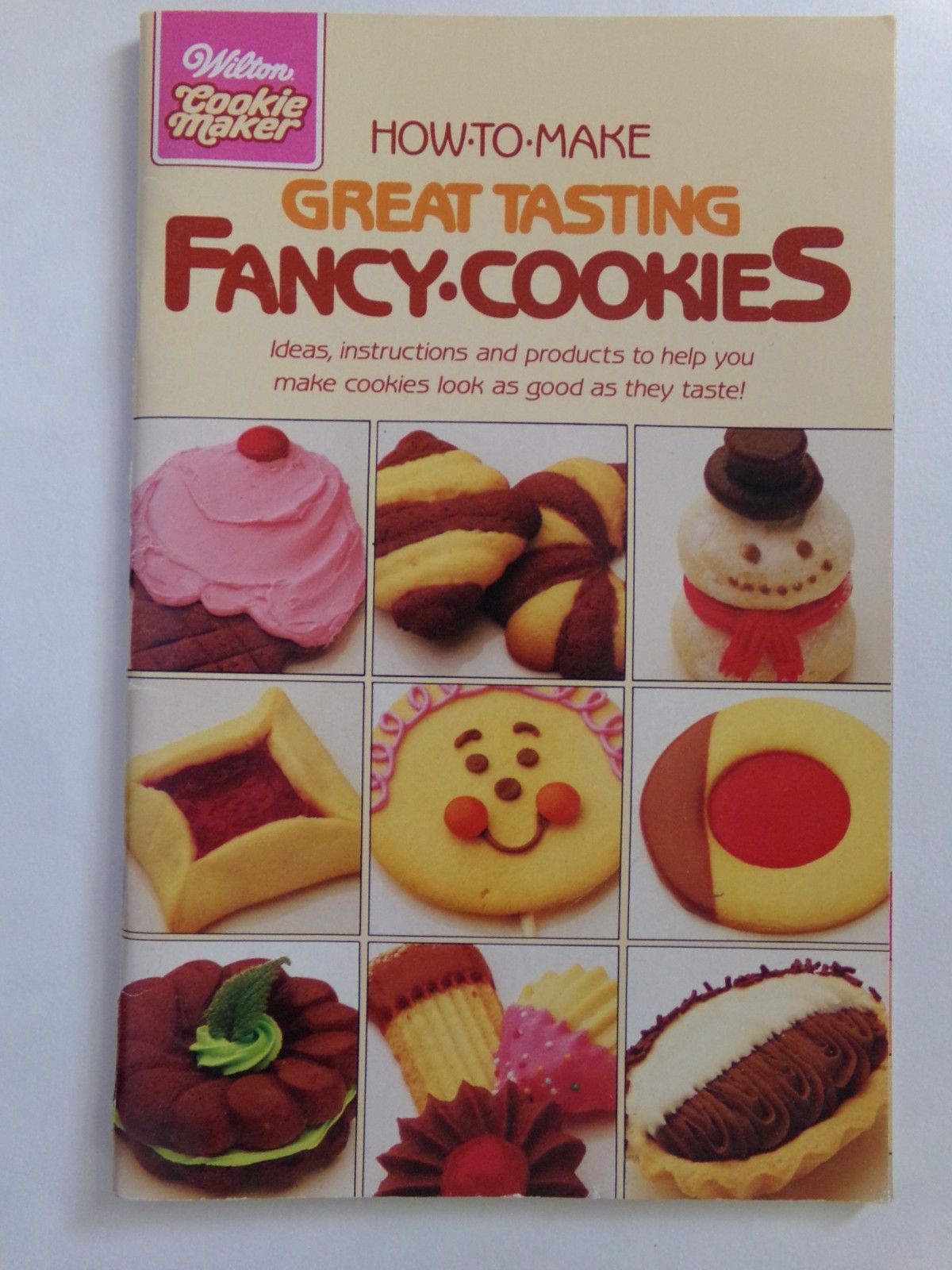 Fancy Cookies Wilton Cookie Maker Cookbook PB Vintage 1984