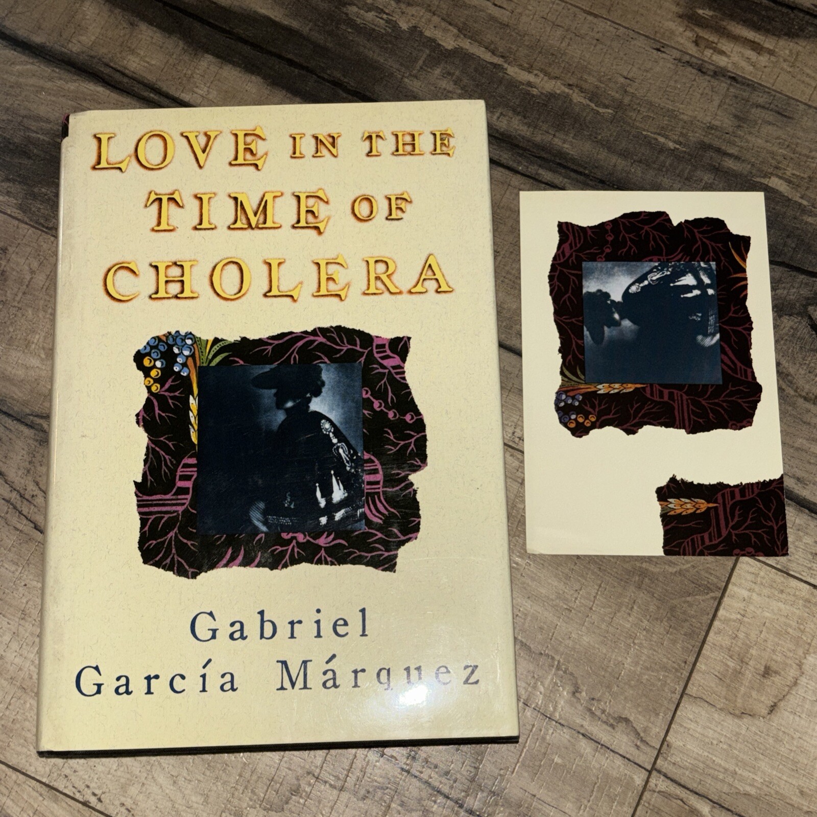LOVE IN THE TIME OF CHOLERA Gabriel Garcia Marquez ‘88 1st USA Ed. HCDJ POSTCARD