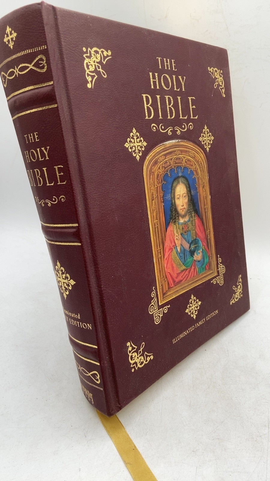 The Holy Bible: King James Version Hardcover Illuminated Family Edition 2000
