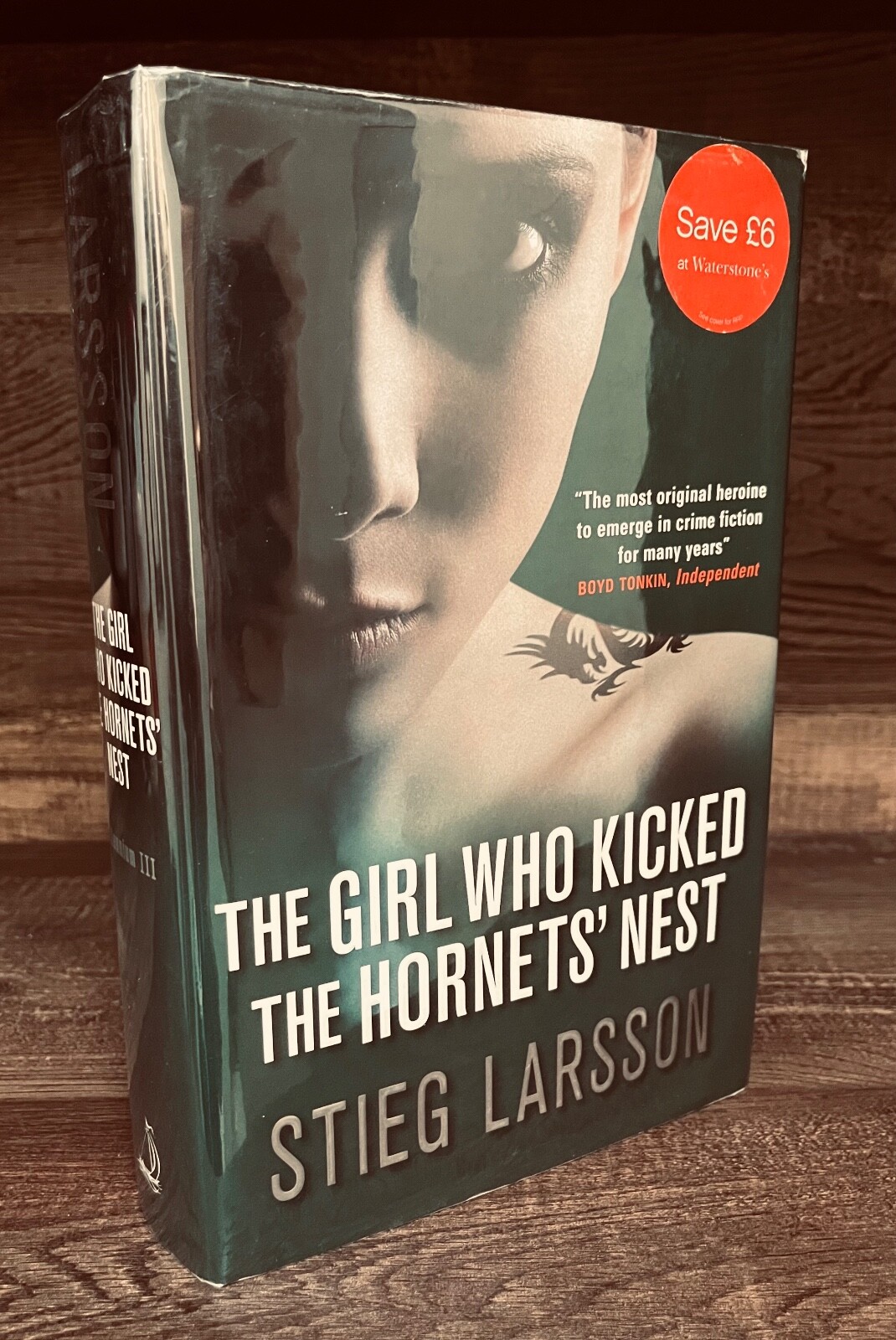 THE GIRL WHO KICKED THE HORNETS‘ NEST by Stieg Larsson TRU UK hb 1st PRINTING!