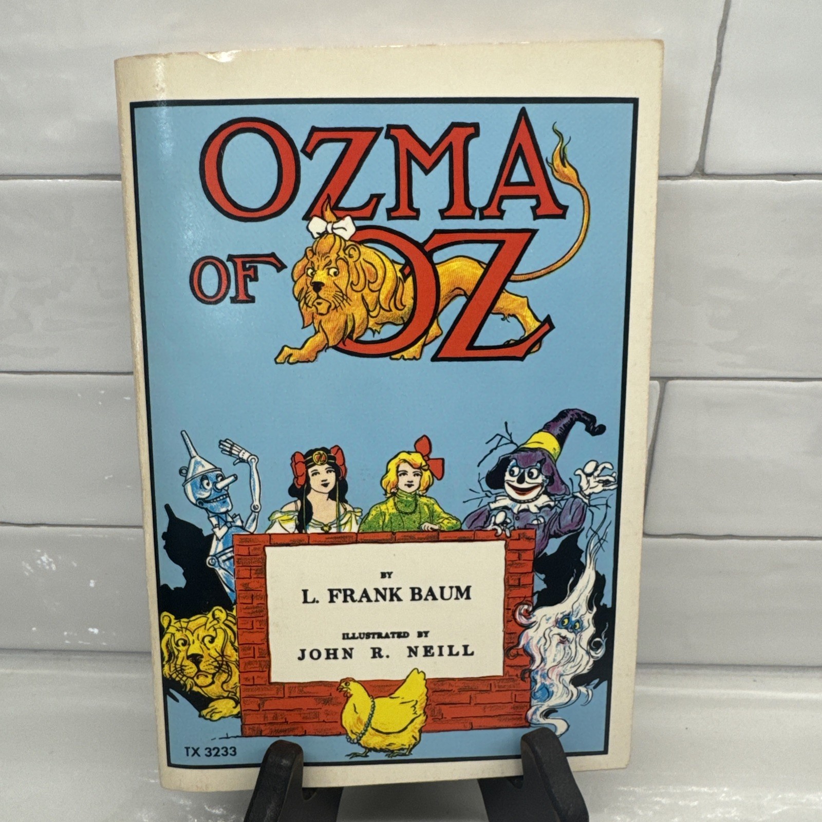 OZMA Of OZ , J Frank Baum, John R Neill, Paperback Scholastic ~ Excellent