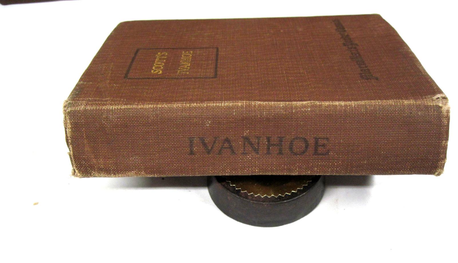 19- Macmillan’s Pocket Amer. & Eng. Classics- pub. 1920 & 1921 – 18 very gd con.