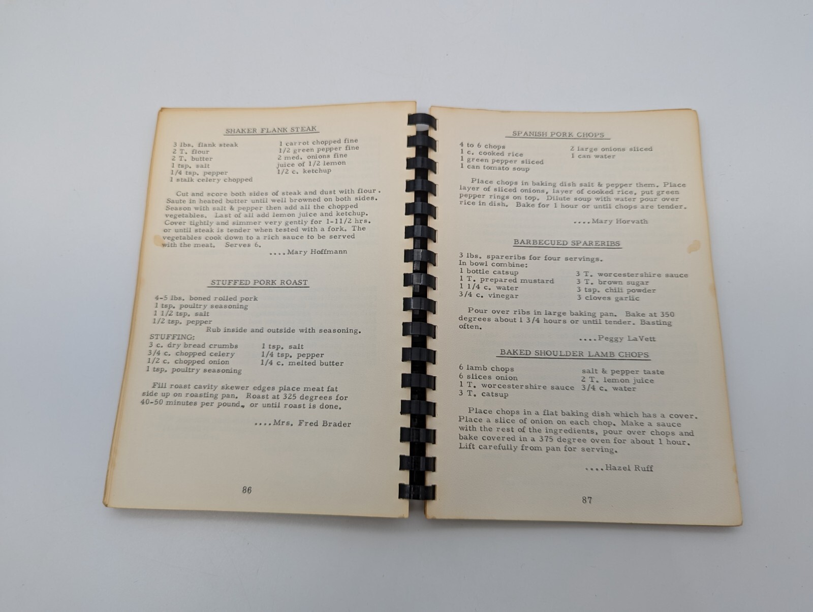 1968 St Matthews United Church of Christ Hamburg NY The Country Kitchen Cookbook