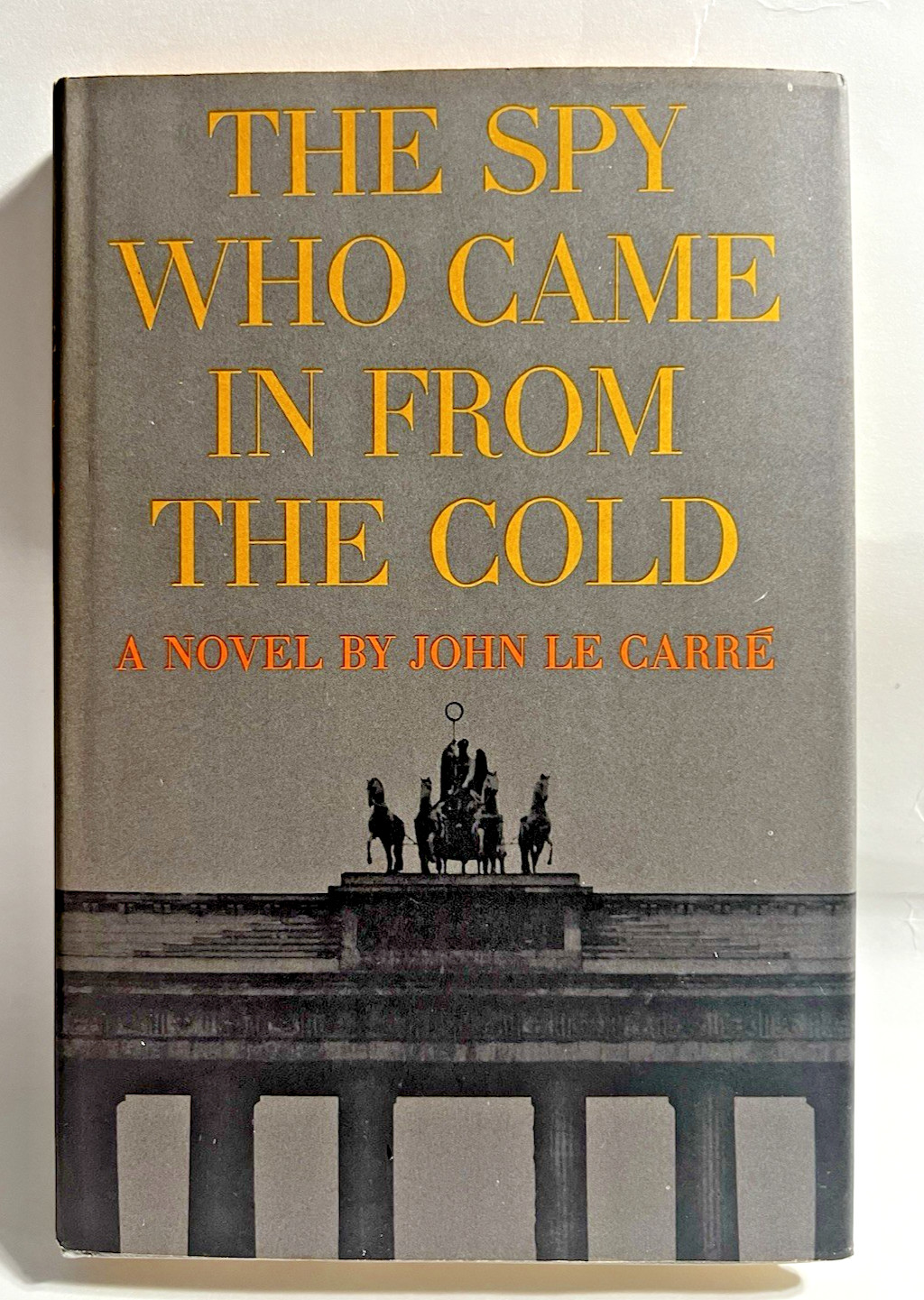 THE SPY WHO CAME IN FROM THE COLD by JOHN LE CARRE – 1963 HC DJ, BOOK CLUB ED
