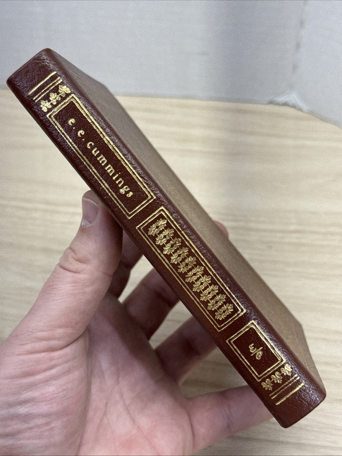 Easton Press – 100 Selected Poems by E.E. Cummings – Leather Collectors Edition