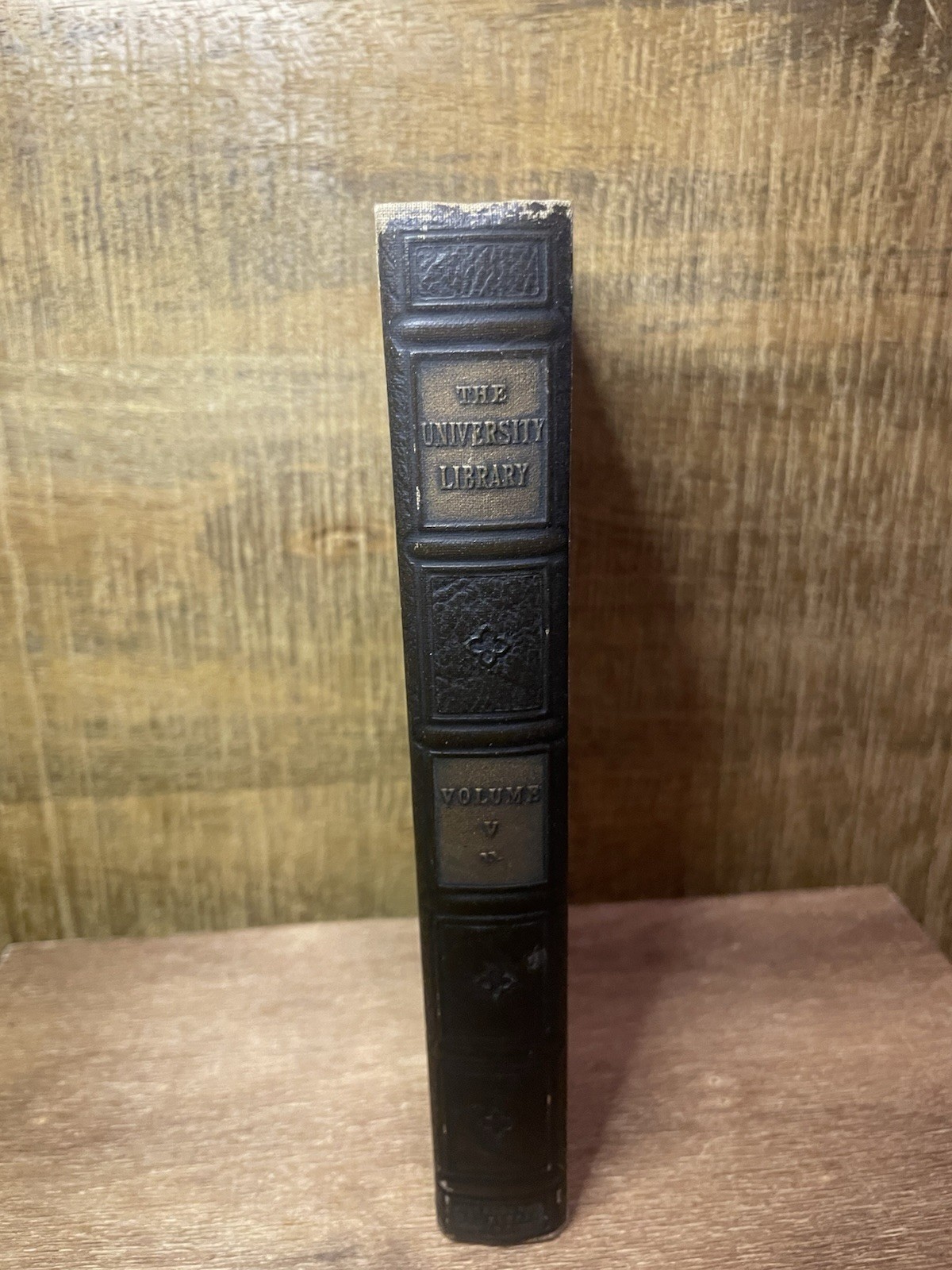 The University Library Volume 5, Doubleday Page And Company, 1926