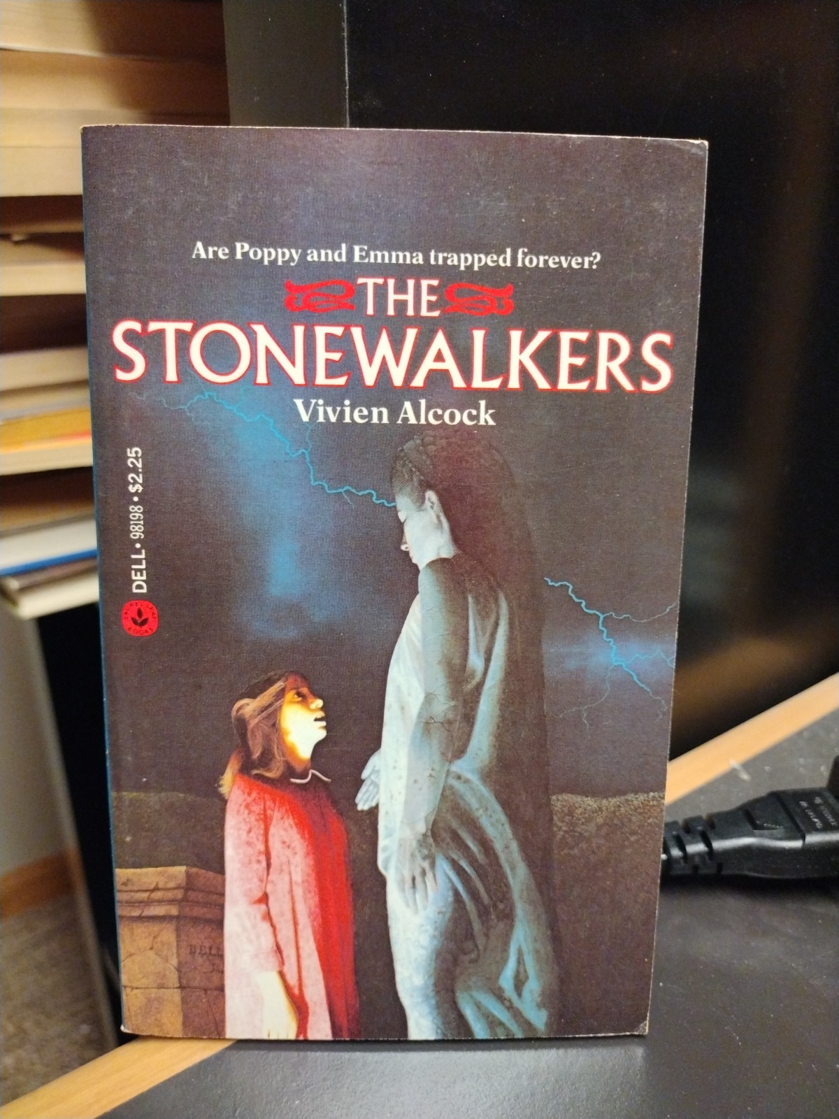 The Stonewalkers Vivien Alcock Dell Laurel-Leaf Books Review Copy 1985