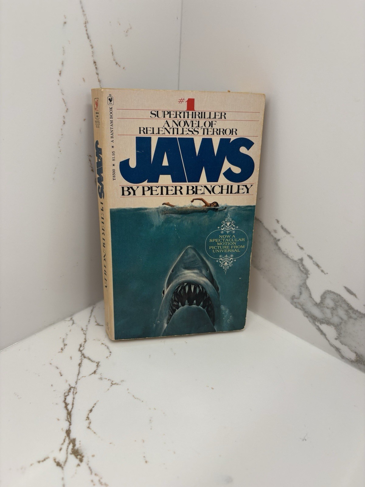Jaws by Peter Benchley 1975 29th Paperback Edition, Bantam Y8500