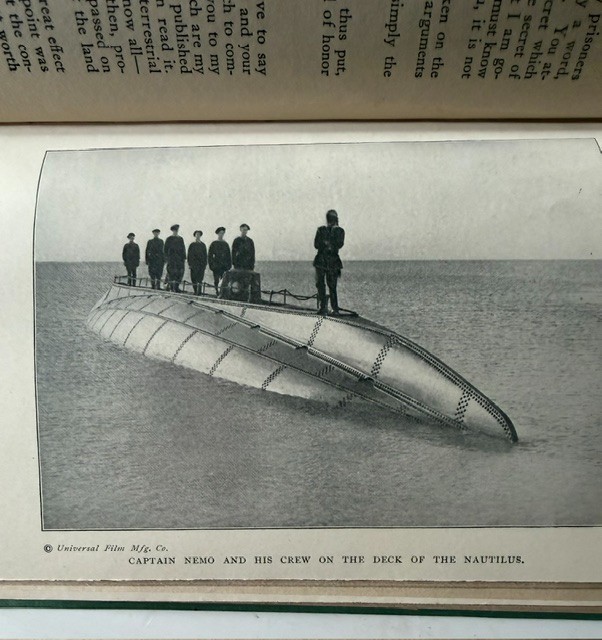 Early Vintage 1917 JULES VERNE 20,000 LEAGUES UNDER THE SEA PHOTO-PLAY NOVEL