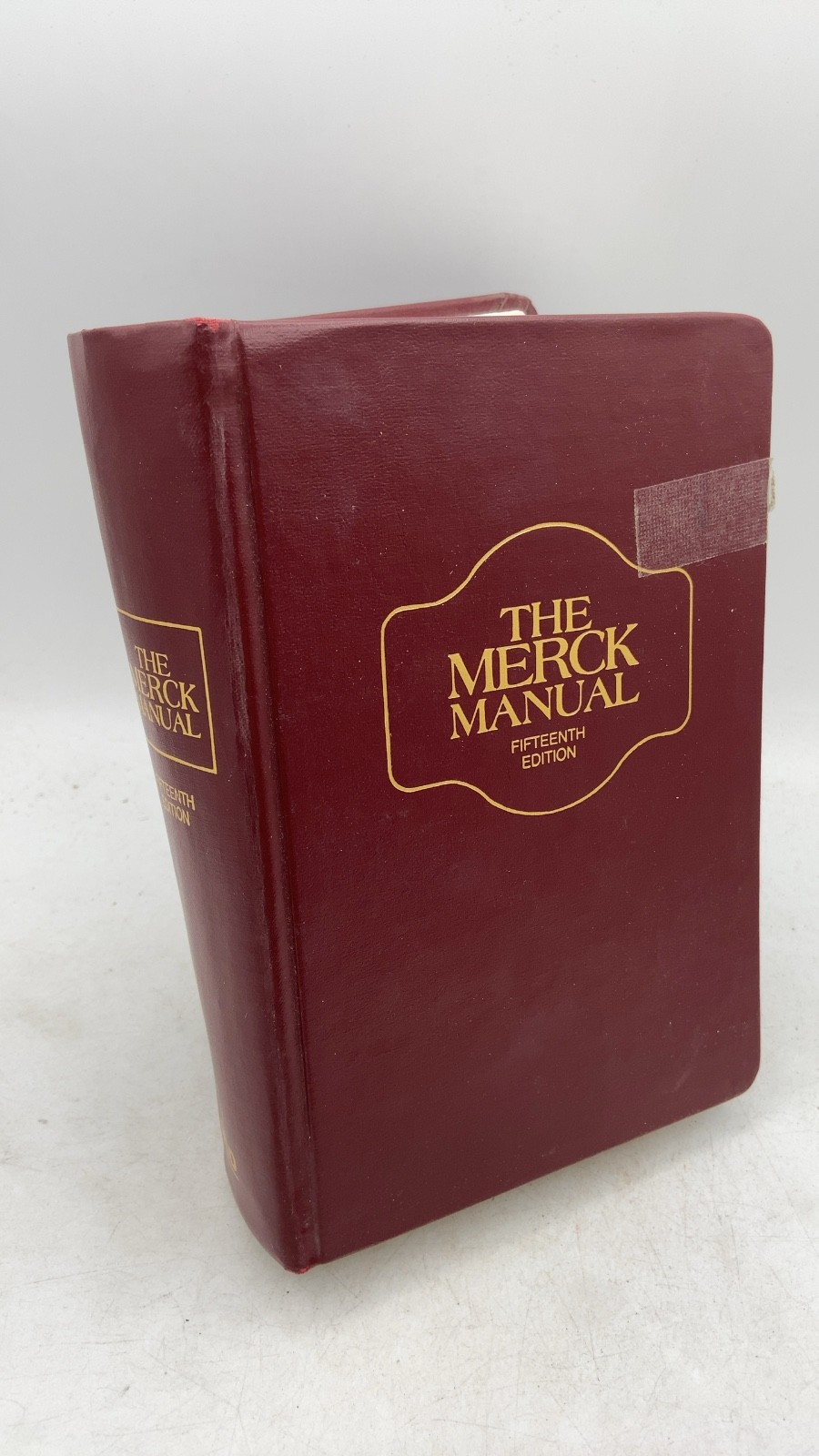 The Merck Manual of Diagnosis and Therapy, Fifteenth Edition Robert Berkow, M…