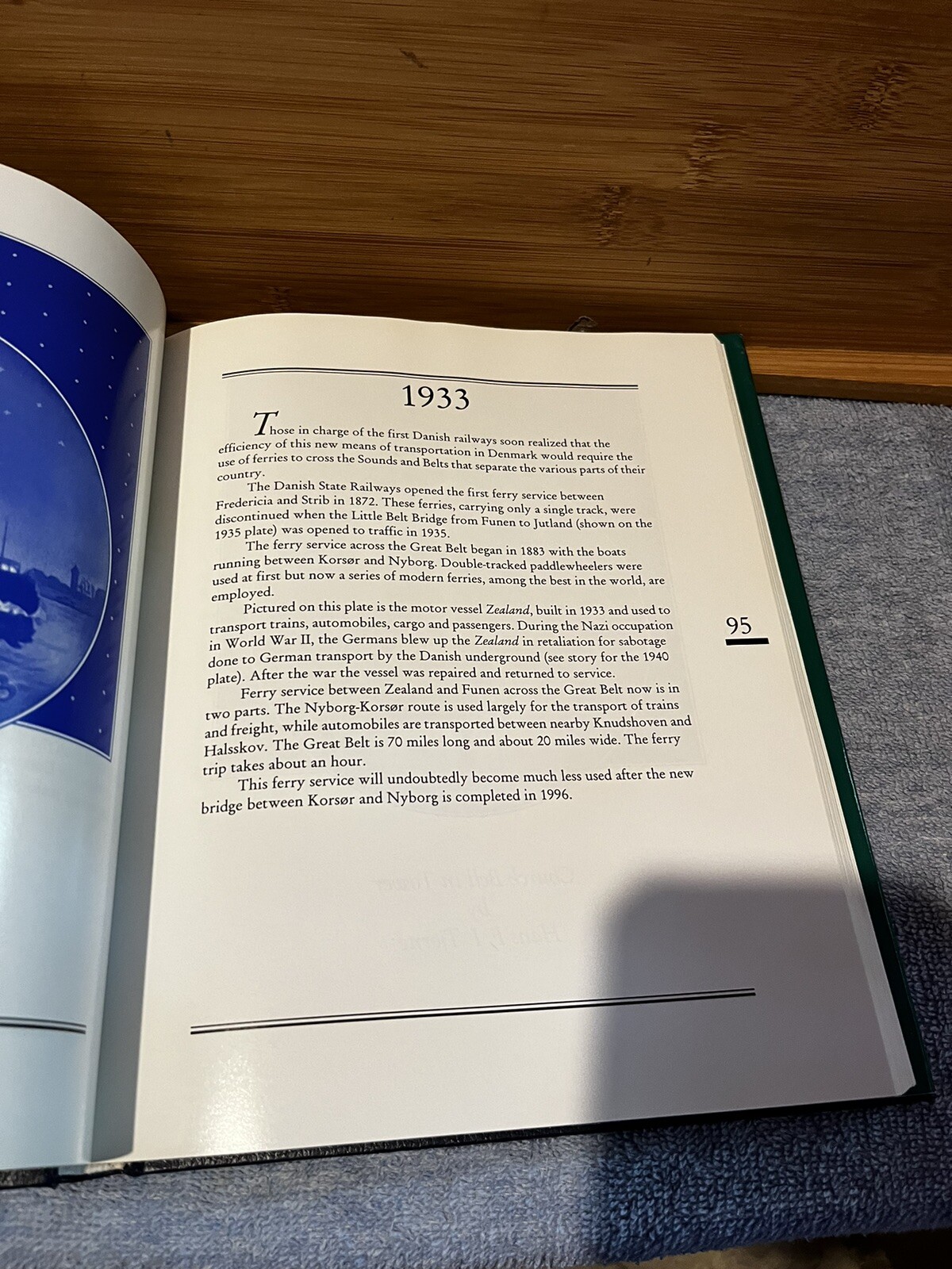 2 –  BING & GRONDHAL CHRISTMAS PLATES: THE FIRST 100 YEARS & the Loose Leaf Book