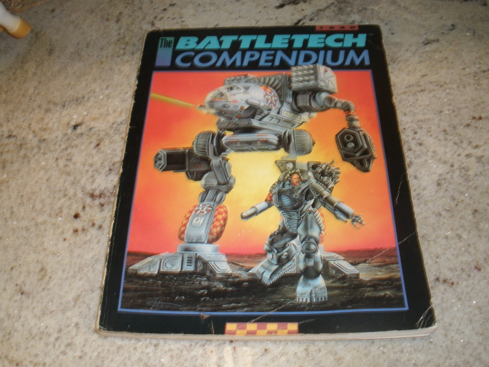 FASA Battletech THE COMPENDIUM BOOK #1640