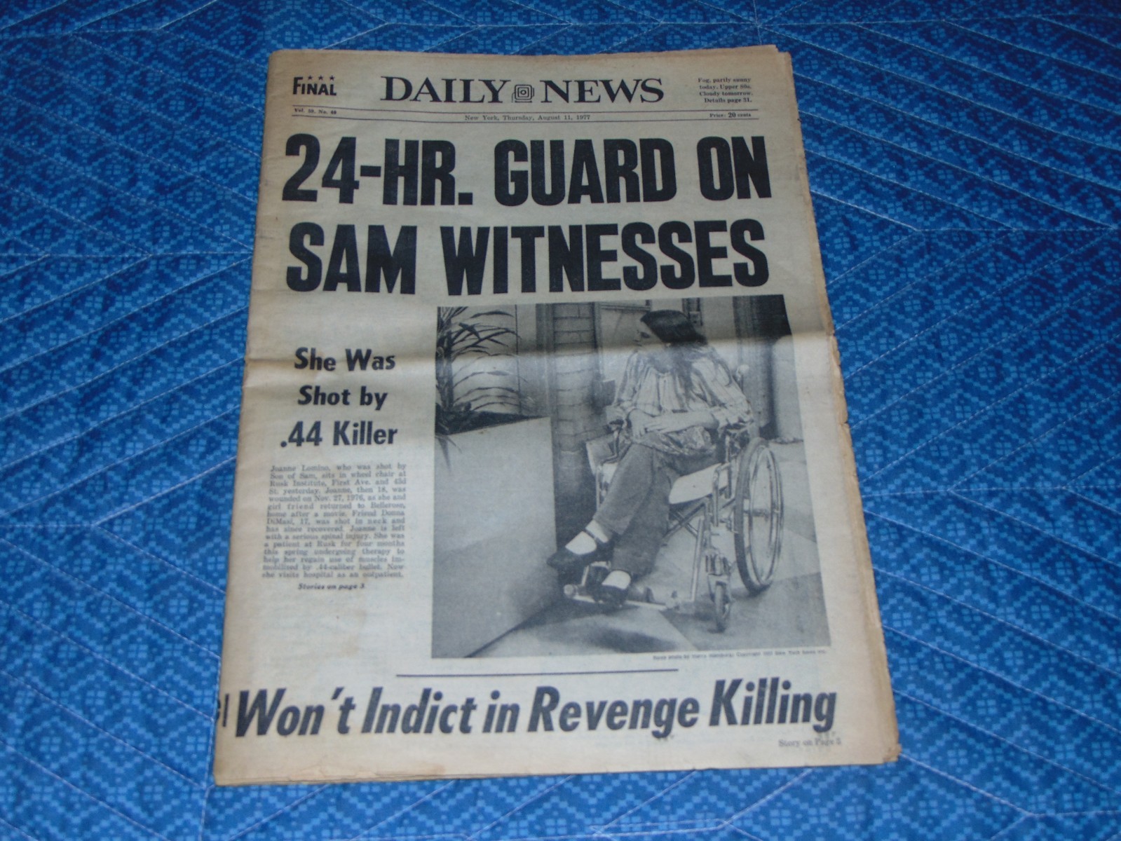 AUG. 11, 1977 „NY DAILY NEWS“ NEWSPAPER: SON OF SAM WITNESSES GET 24 HR. GUARD