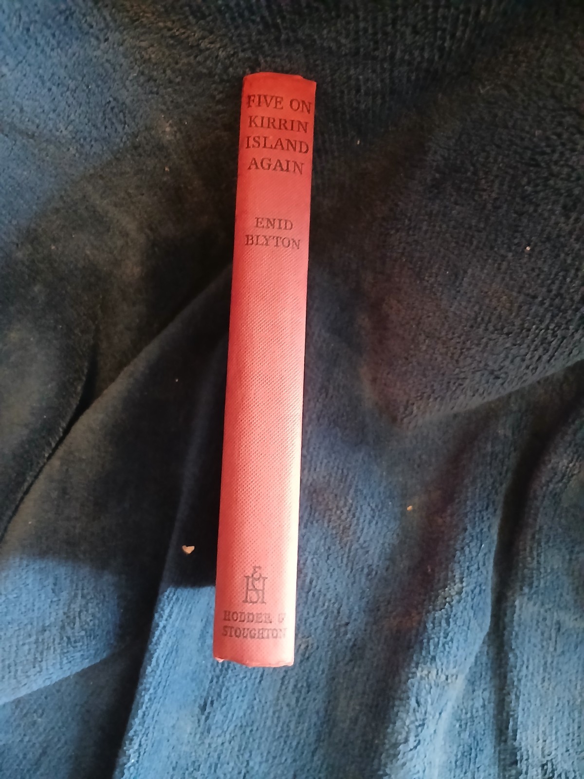 Five On Kirrin Island Again: Book. 1951 (36)