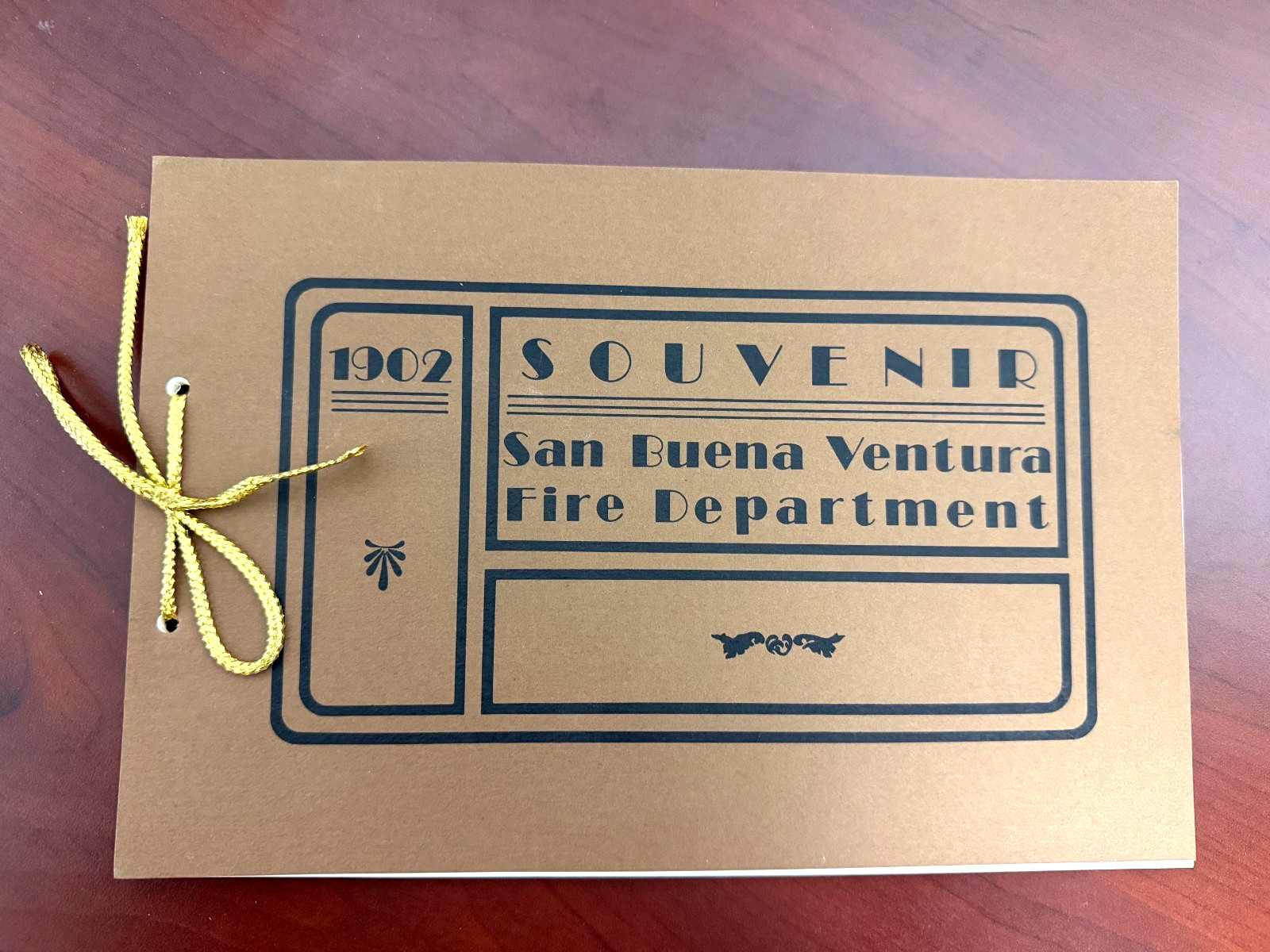 Reprint 1902 Souvenir Booklet San Buena Ventura Fire Department Paperback 1980