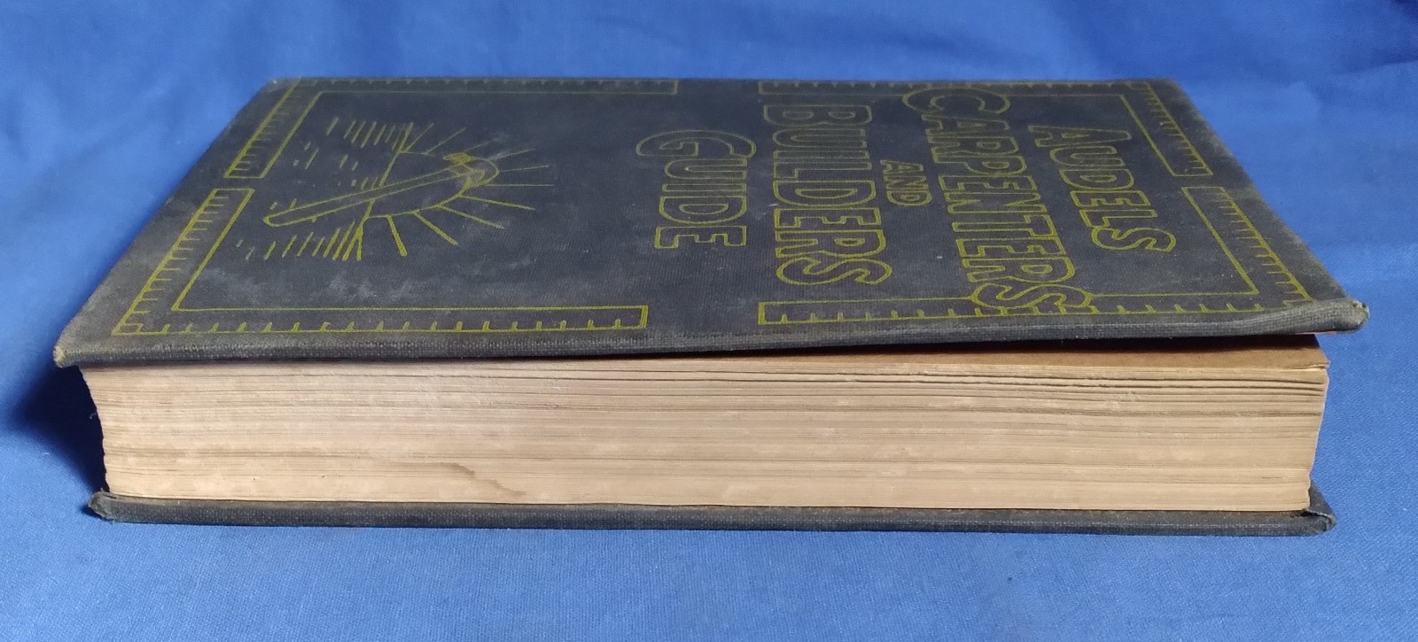 AUDELS CARPENTERS AND BUILDERS GUIDE #4 Graham Emery 1951 HC Illustrated