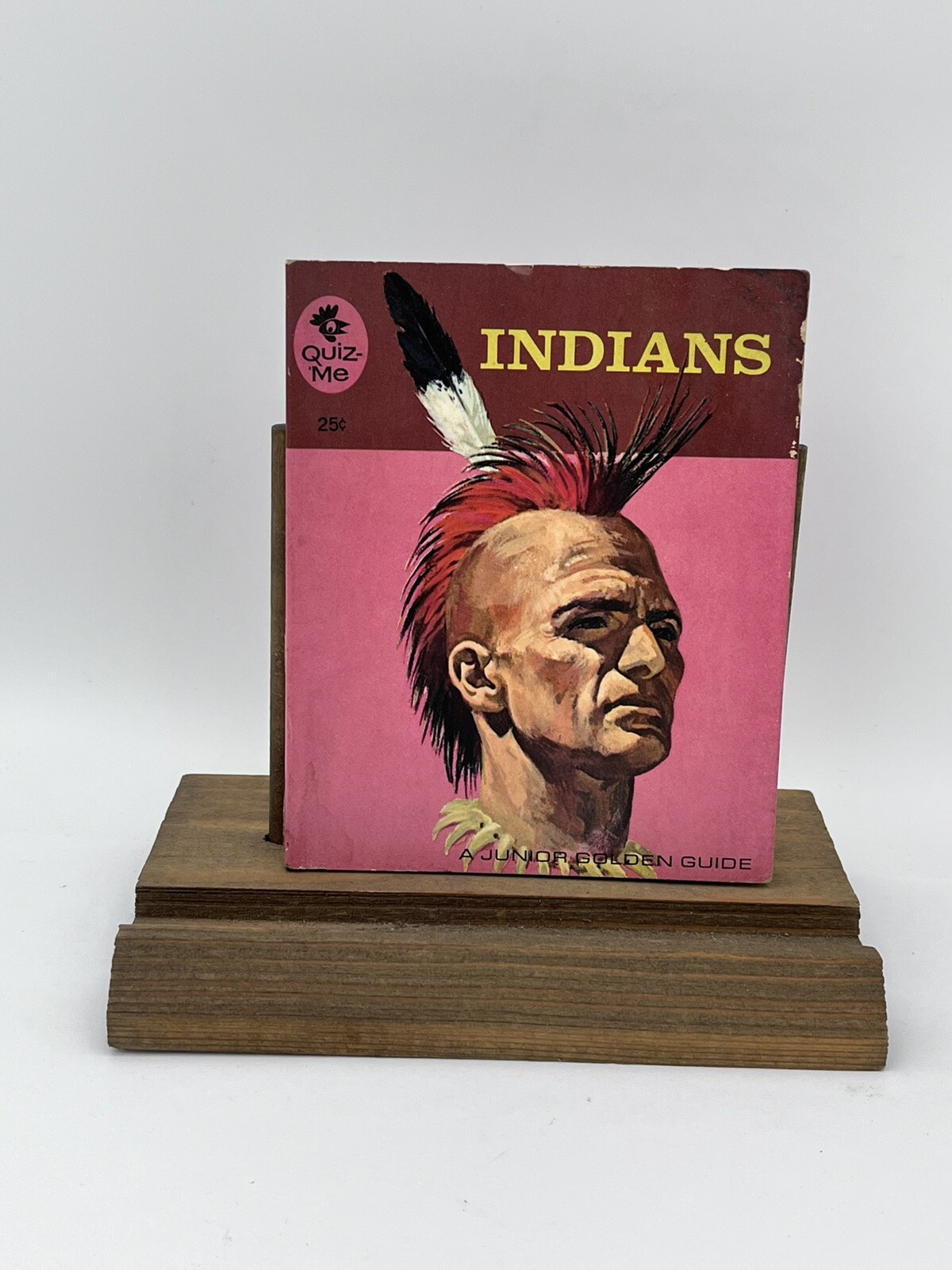 Vintage A JUNIOR GOLDEN GUIDE „INDIANS“ by Sonia Bleeker 1963- Fully Color ILL.