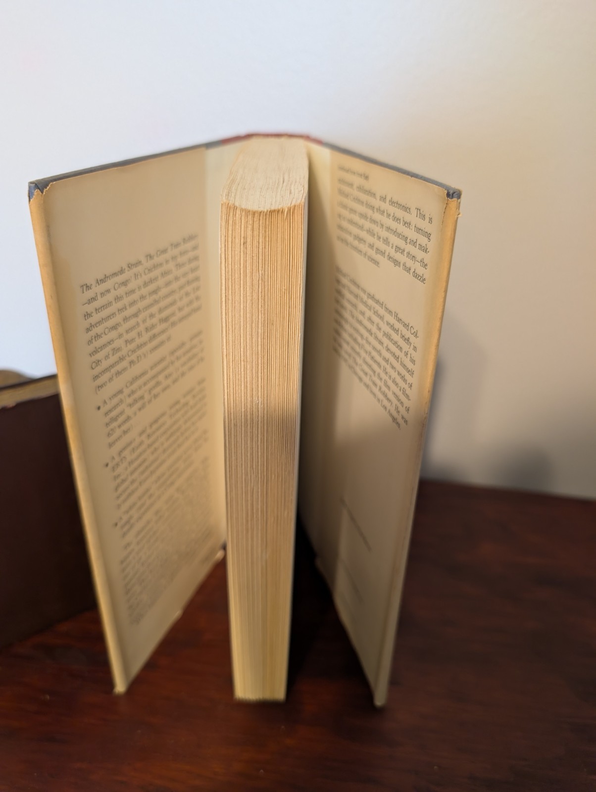 Congo by Michael Crichton 1980 Hardcover Book Club Edition