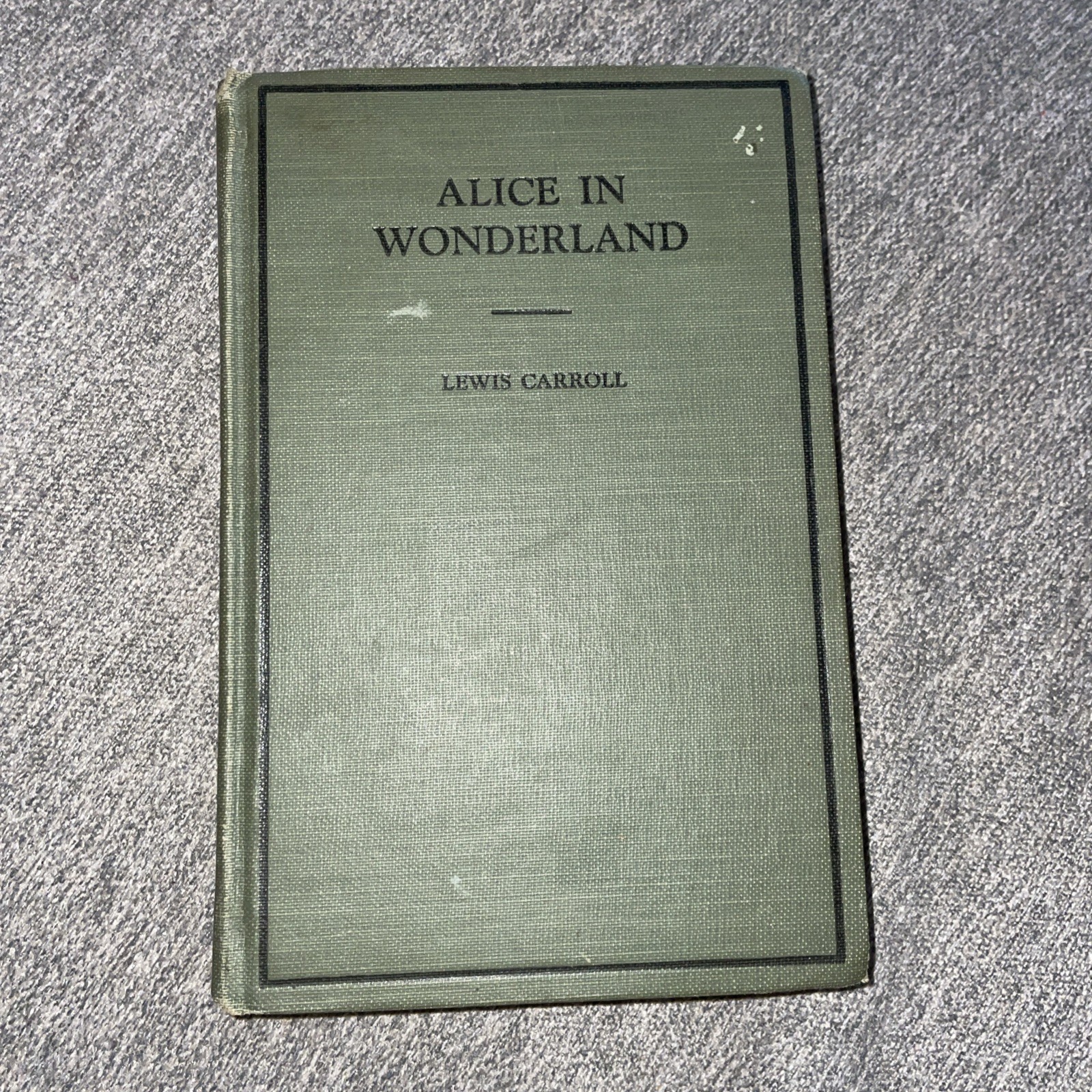 Alice’s Adventures in Wonderland and Through the Looking-Glass -Lewis Carroll HC