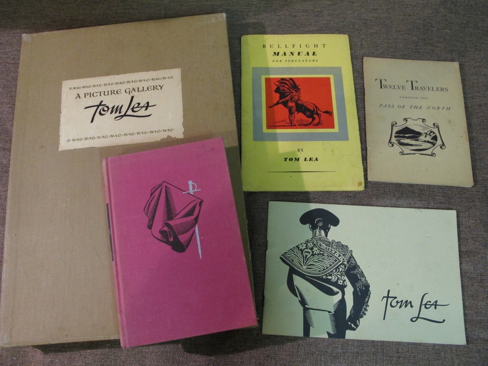 Tom Lea Book Lot / Signed Brave Bulls Picture Gallery 12 Travelers Bullfight