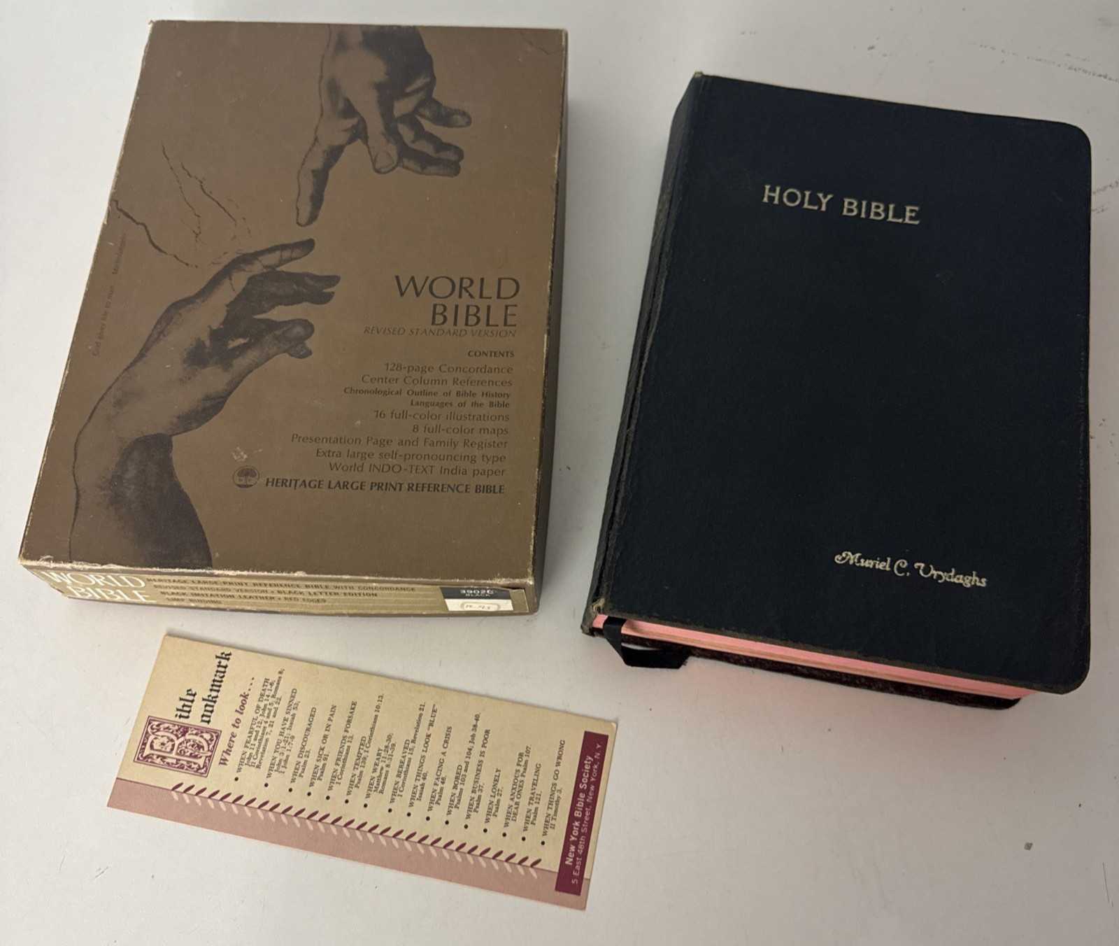 World Bible with Box Large Print Reference Black Limp Leather 1962 Black Letter