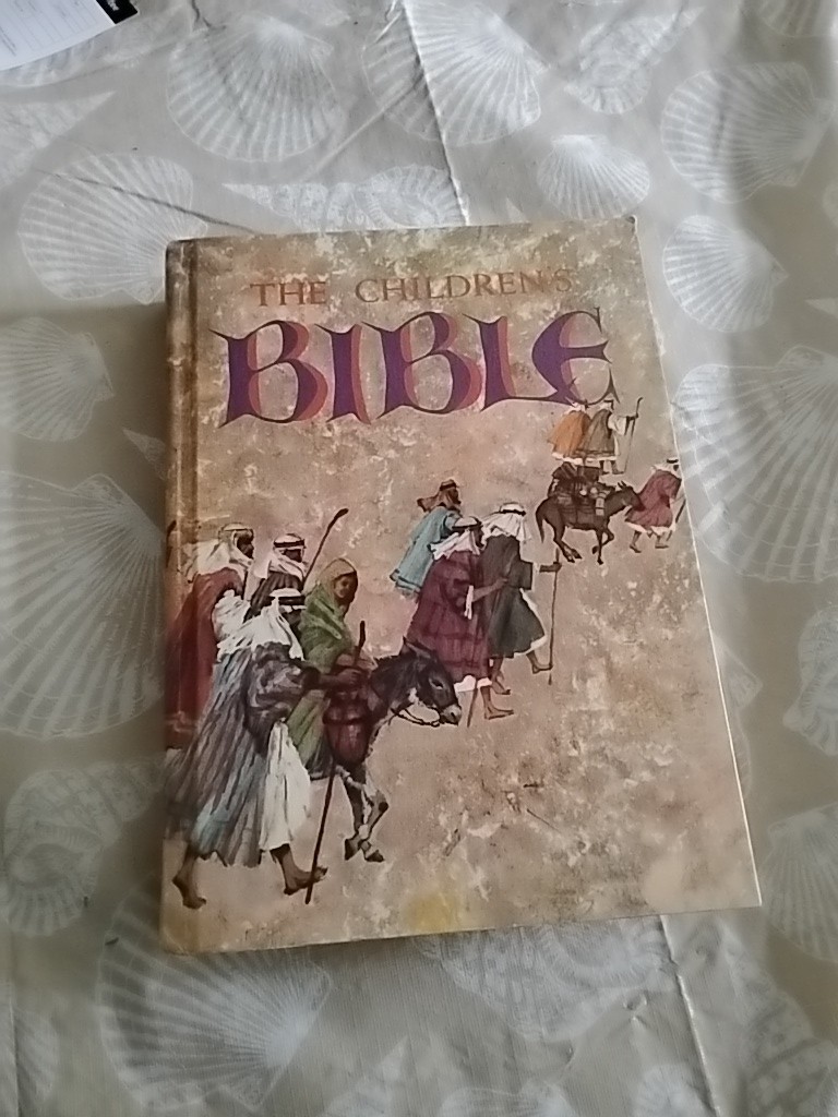 The Children’s Bible Hardcover 1965 Illustrated Golden Press Western Publishing