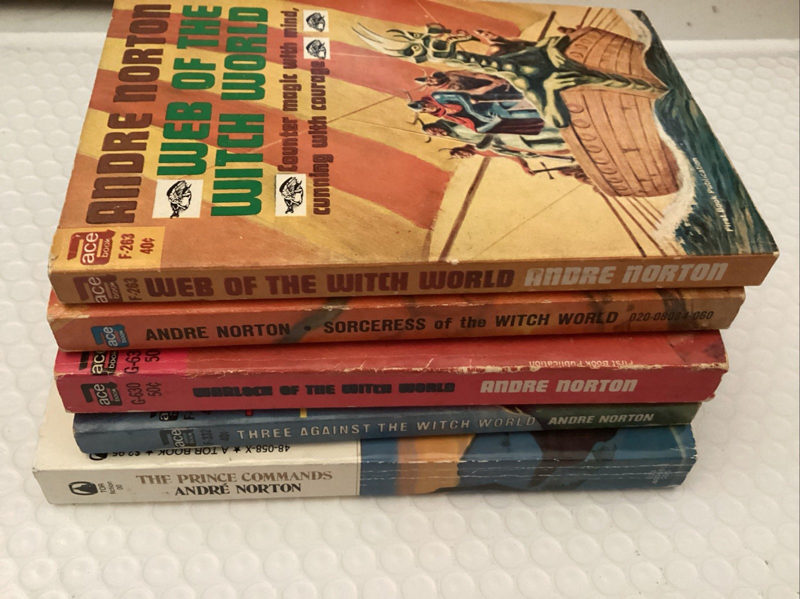 Lot 5 Andre Norton 1st Ed Witch World Web, Warlock, Sorceress, Three Against