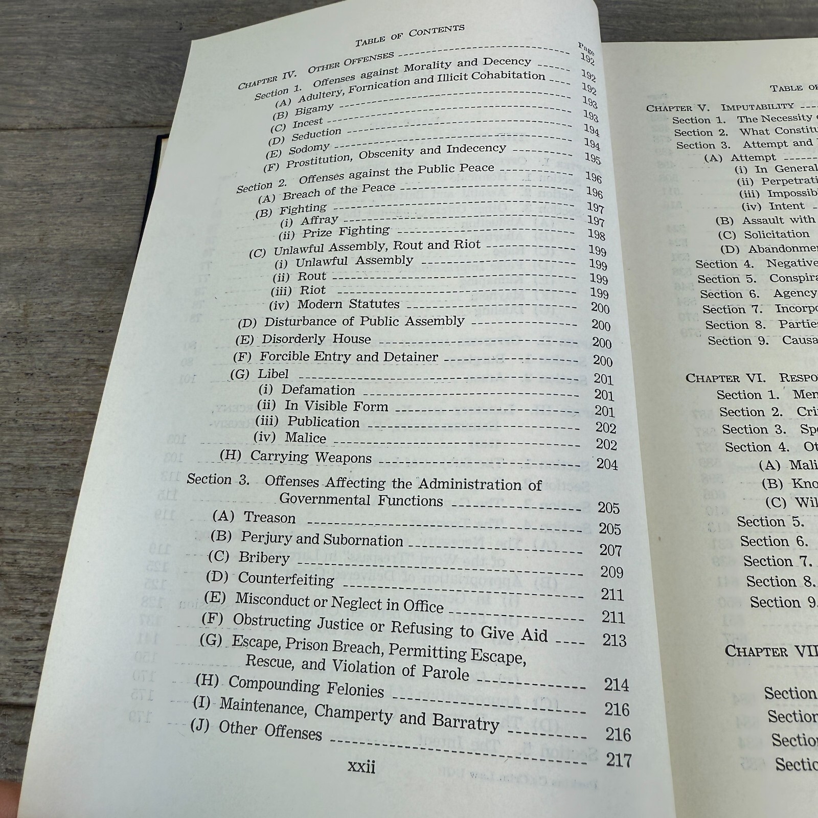 Cases on Criminal Law and Procedure 1st Edition 1952 University Casebook Series