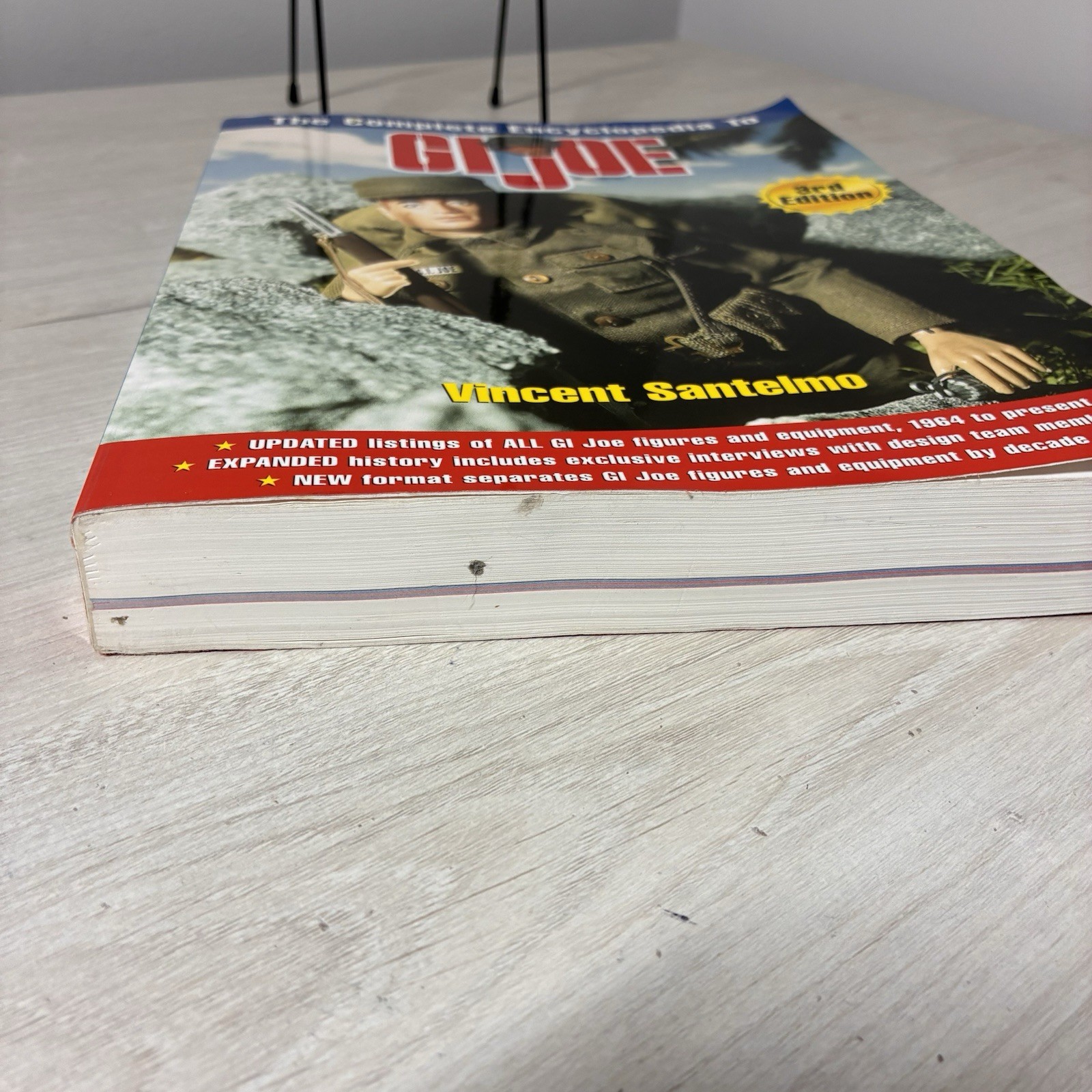 The Complete Encyclopedia To GI Joe Vincent Santelmo 3rd PB Collector Guide 2001