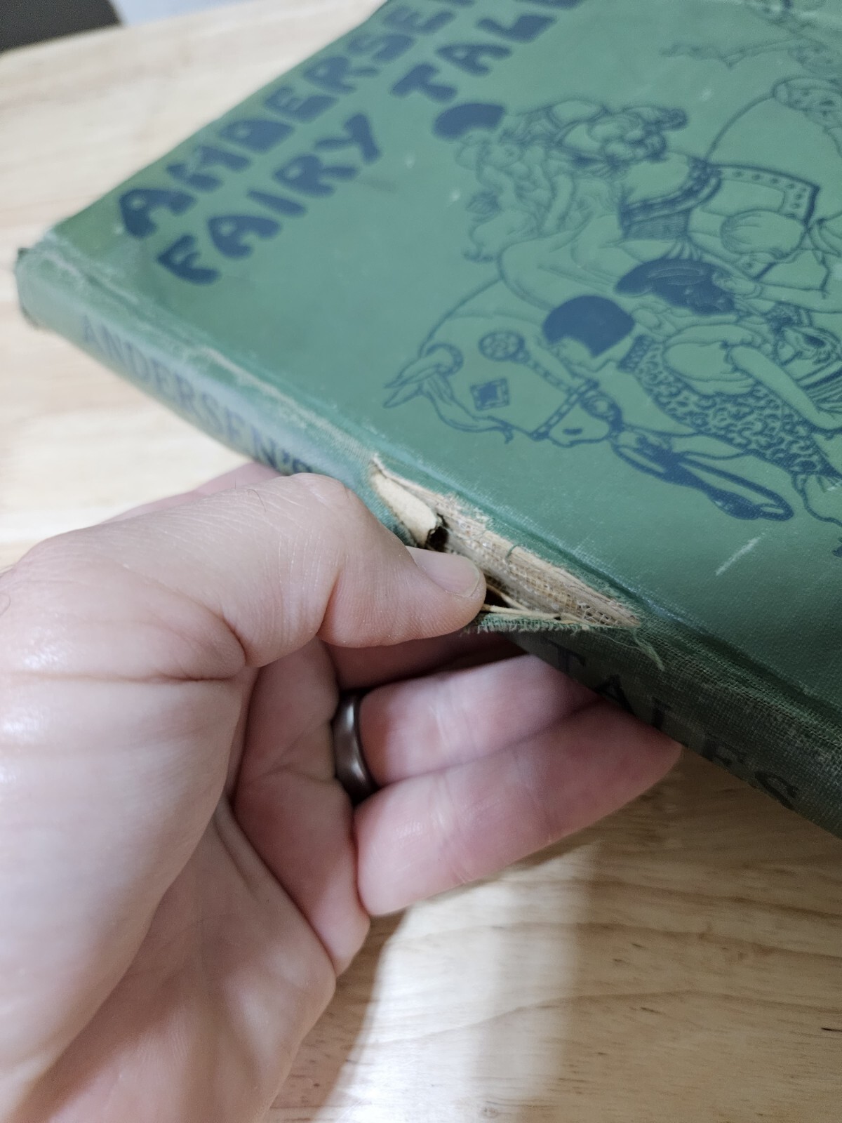 Anderson’s Fairy Tales 1929 Hardcover Book WITH MARKS AS SEEN FLAW BIND