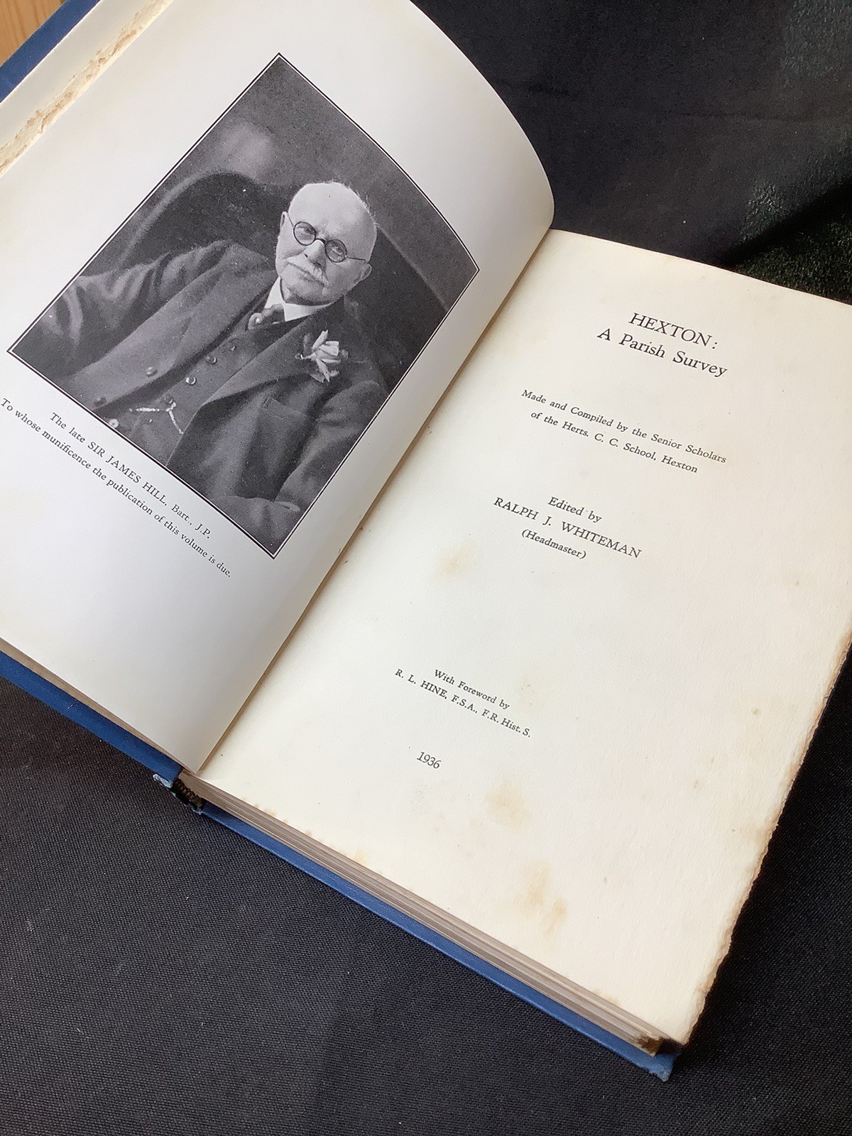 Good 1st Edition 1936 Hexton: A Parish Survey By Ralph Whiteman HB