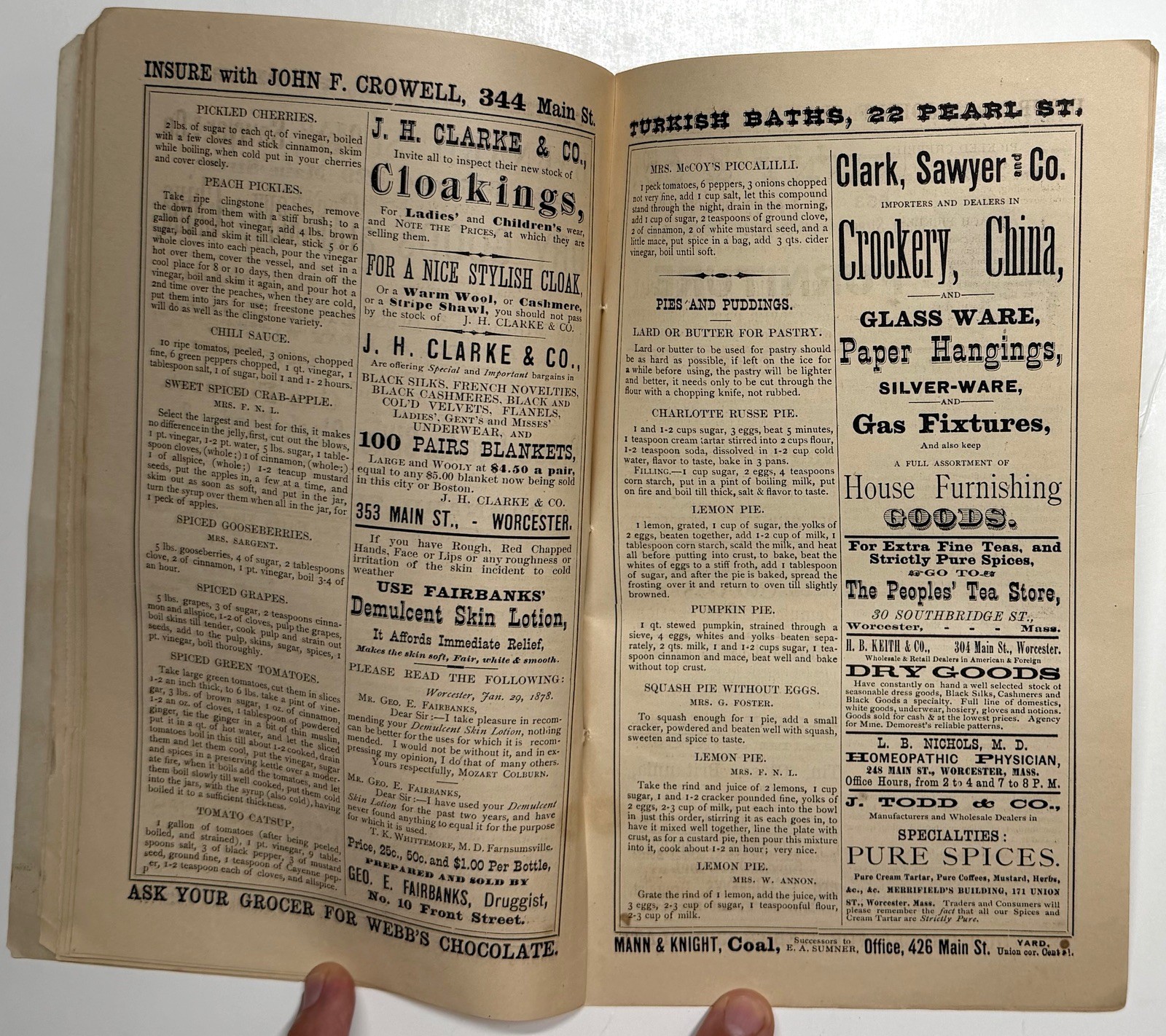 1878 WORCESTER HOUSEKEEPERS ASSISTANT METHODIST COOKBOOK CHRISTMAS FAIR ADS MASS