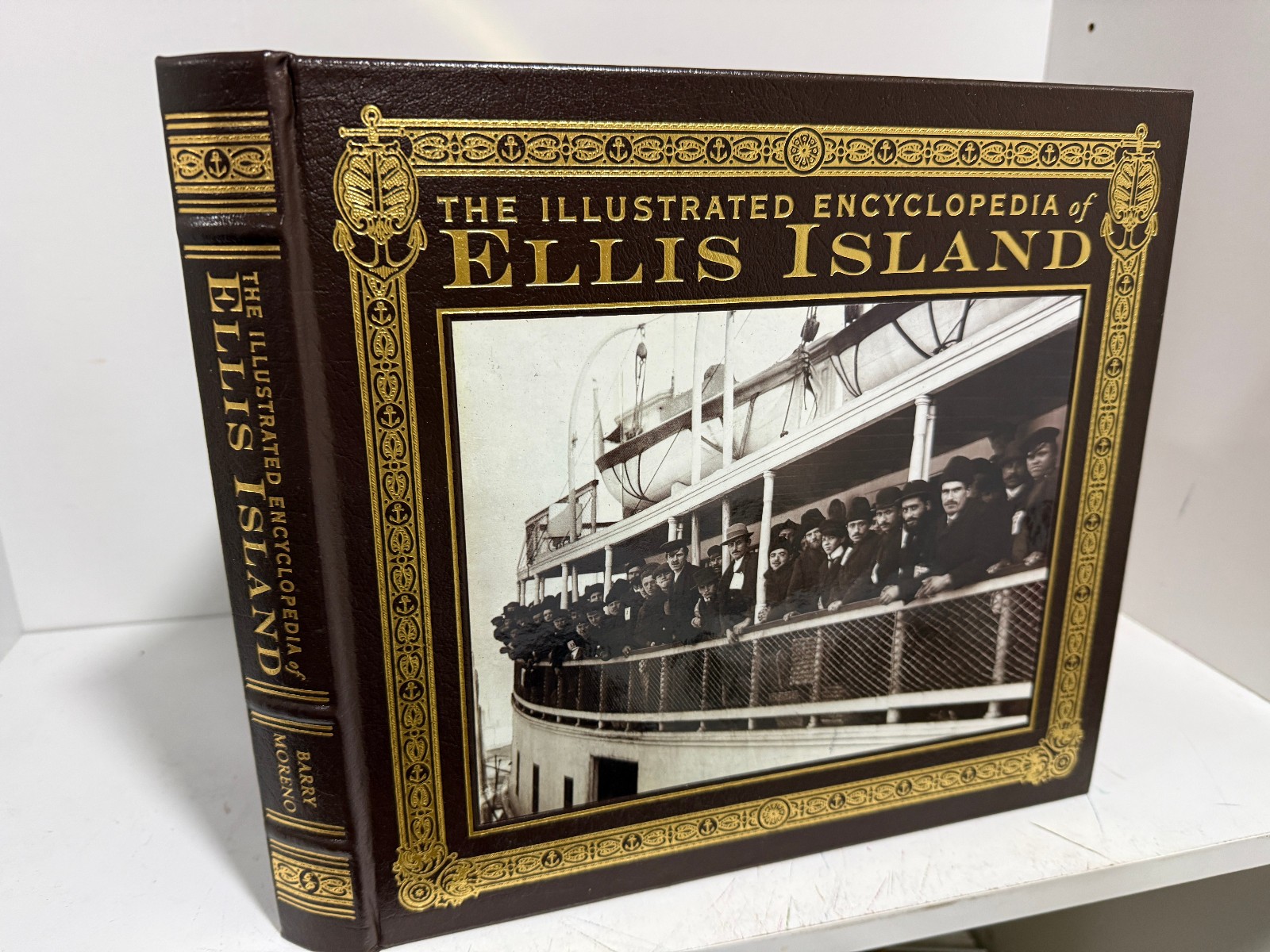 Easton Press The Illustrated Encyclopedia Of Ellis Island Oversized