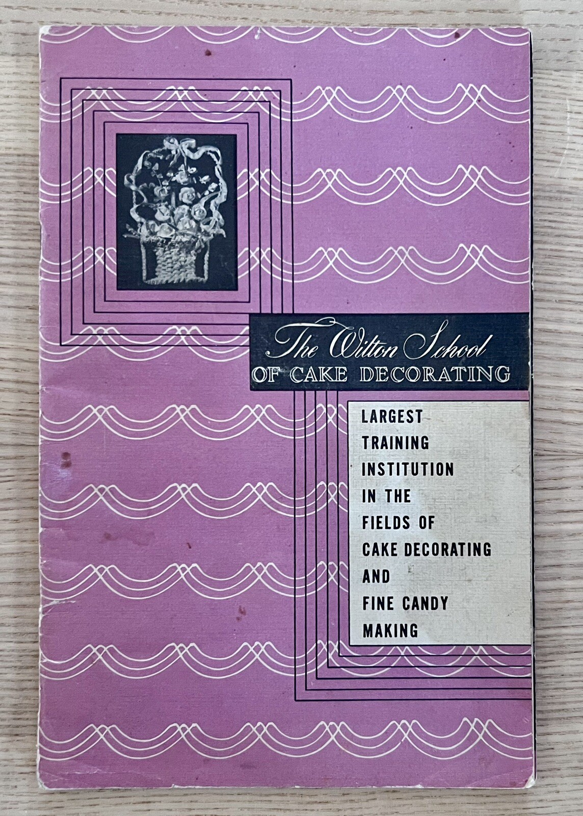 Wilton School of Cake Decorating 1948, Chicago Pamphlet Candy Chocolate Rare