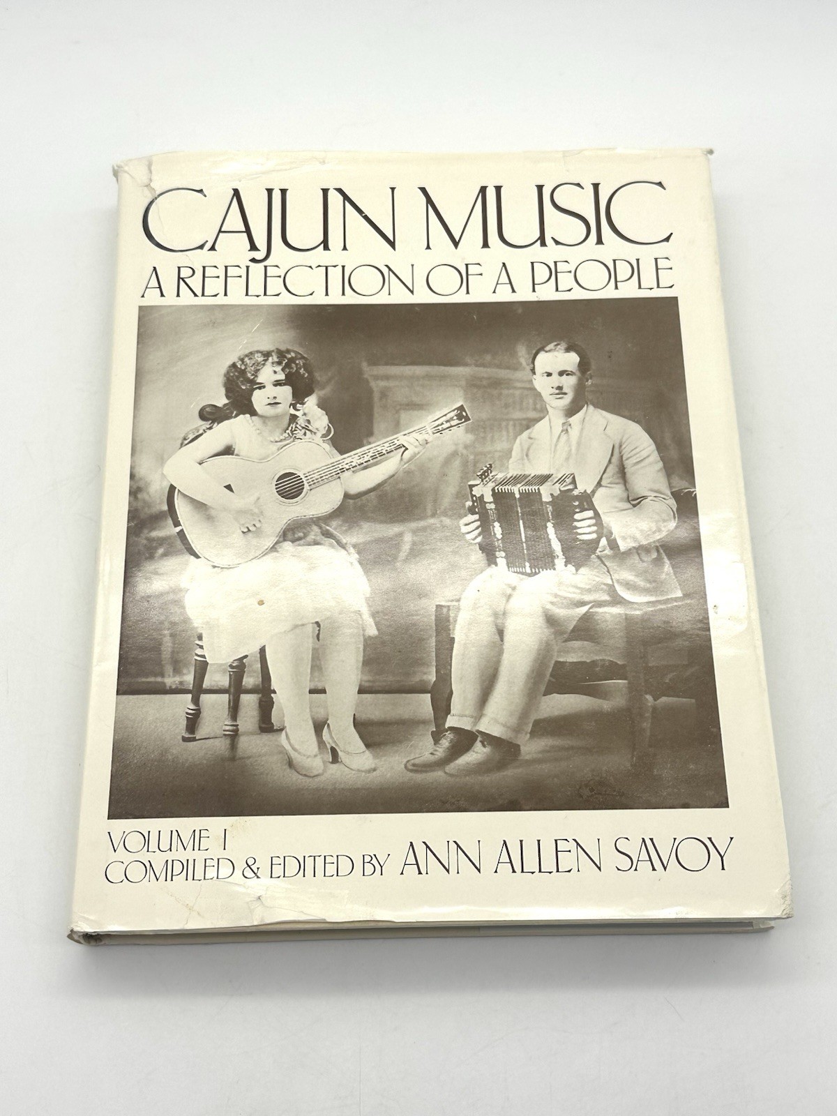 Cajun Music A Reflection Of A People Volume 1 by Ann Savoy – Hardcover + DJ
