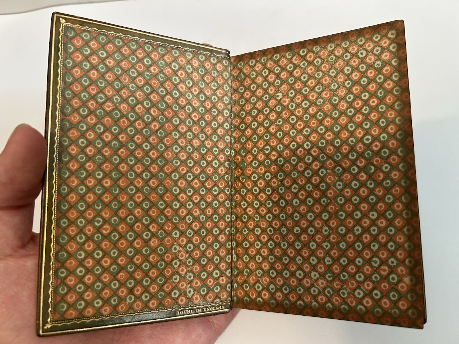 1848 SANGORSKI SIGNED BINDING Natural History of Tuft-Hunters Hine Illustrated