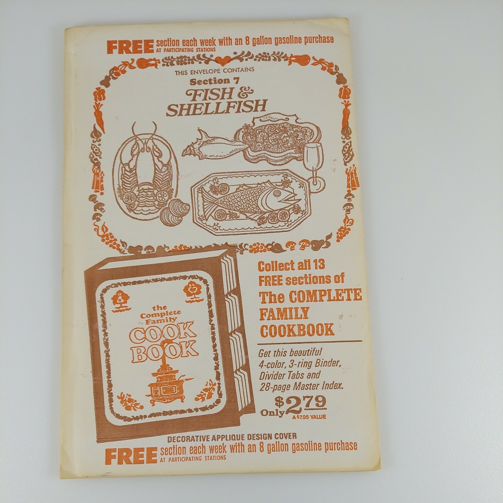 Vintage The Complete Family Cookbook Section 7 Fish & Shellfish Pages 193-224