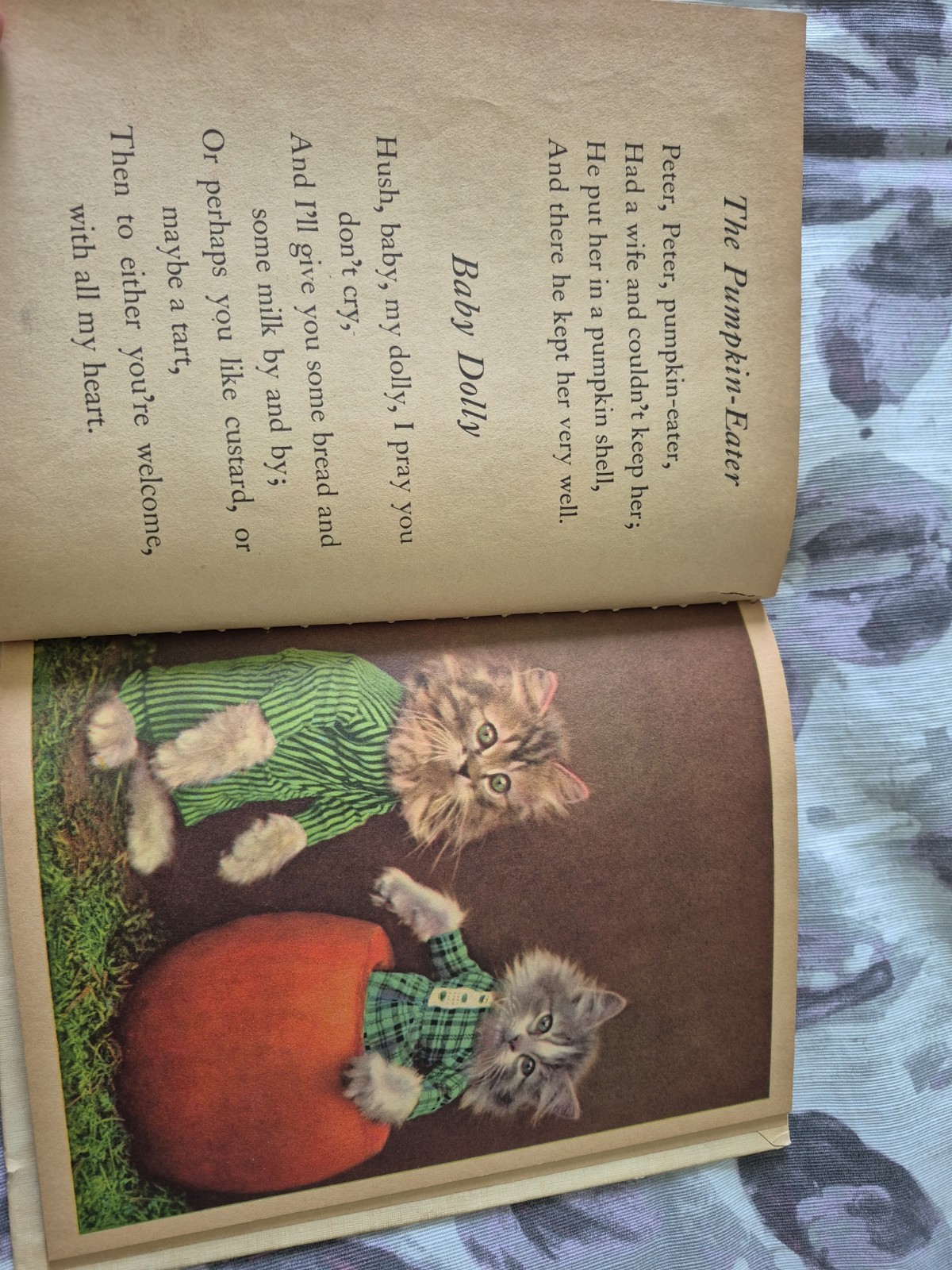 Vintage The Little Kittens Nursery Rhymes 1941 Rand McNally Elf Book