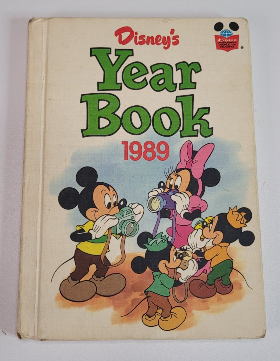Disney’s Year Book 1989 Grolier Hardcover Vintage Mickey Minnie Goofy Donald