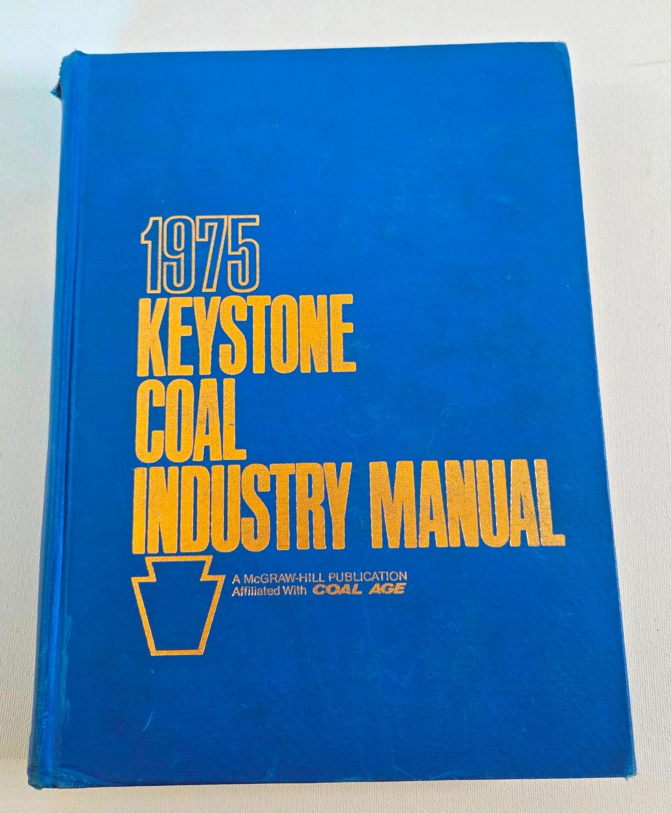 1975 Keystone Coal Industry Manual (A McGraw-Hill Publication, Coal Age) – READ