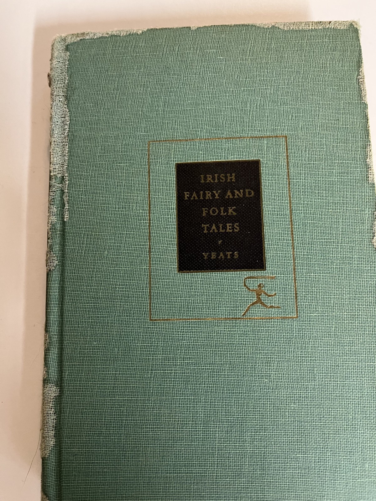 Irish Fairy and Folk Tales by W. B. Yeats – Modern Library VINTAGE HC/part of DJ