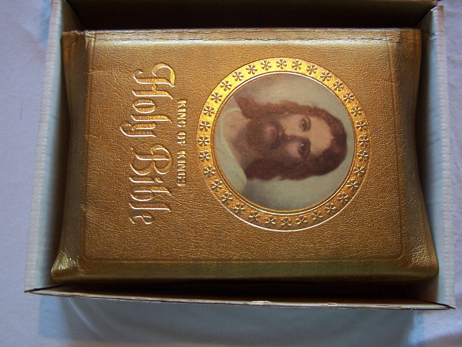 XL Holy Bible Vintage King Of Kings Clarified Edition King James Version 1966