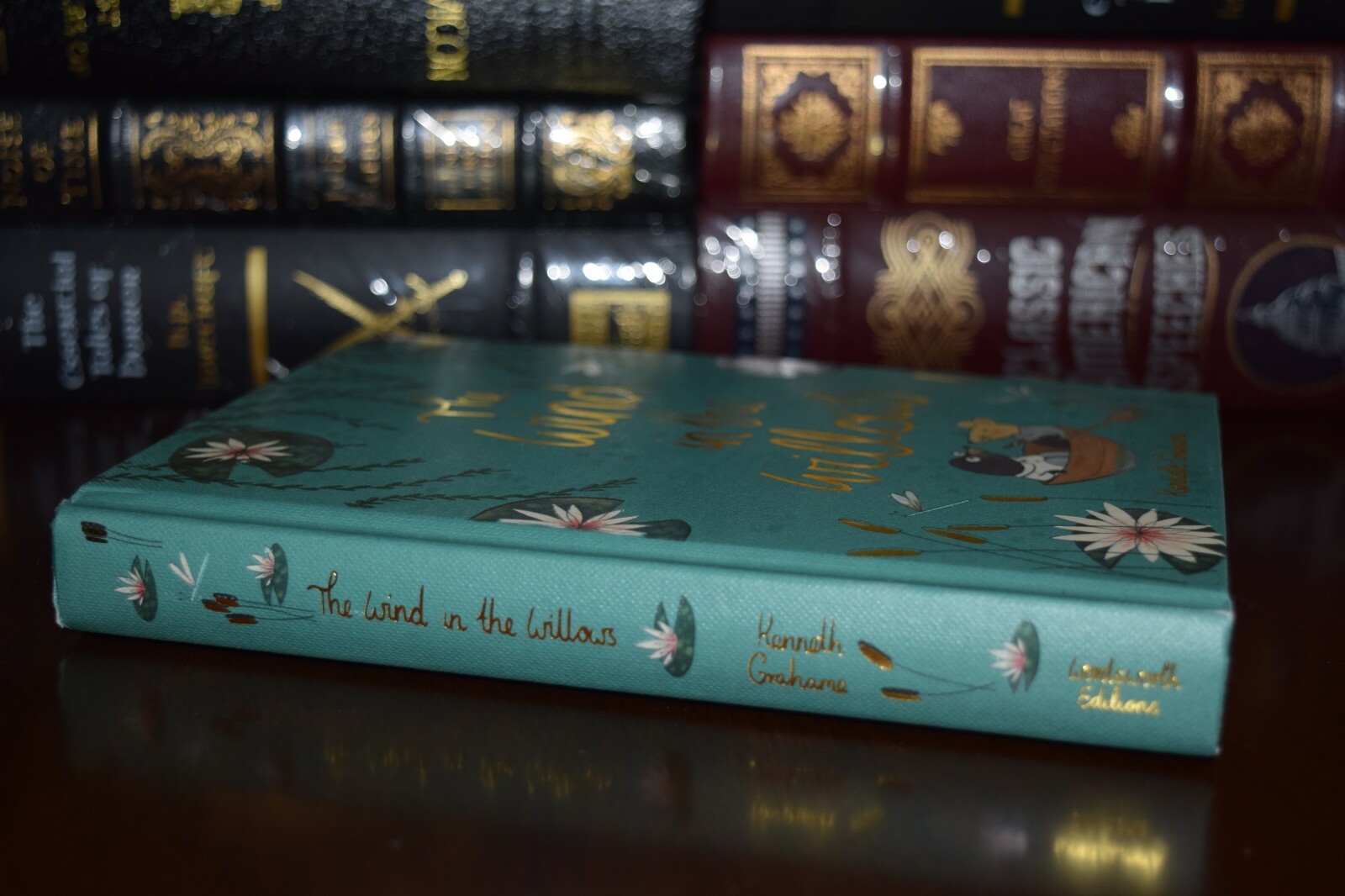 New Wind in the Willows by Kenneth Grahame Collector’s Edition Hardcover Classic