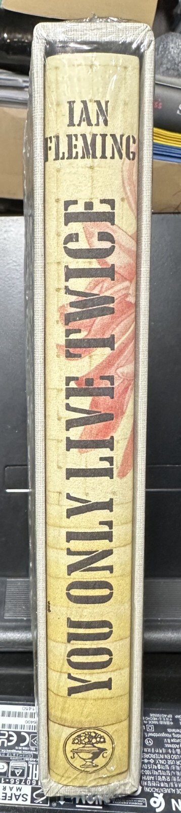 Ian Fleming-You Only Live Twice-Edit Library-’81 Facsimile-ORIGINAL SHRINK WRAP