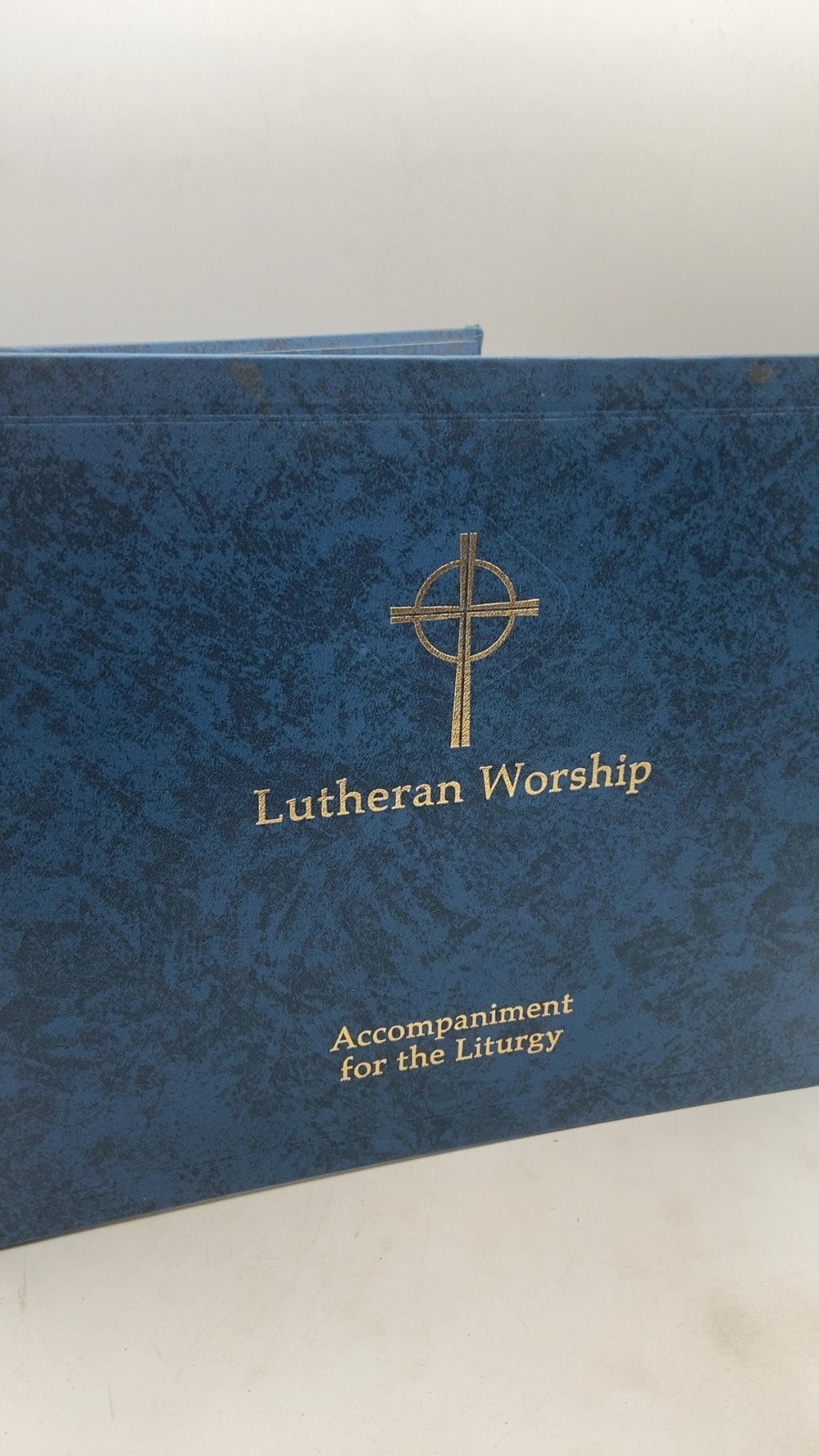 Lutheran Worship: Accompaniment for the Liturgy The Commission on Worship of …