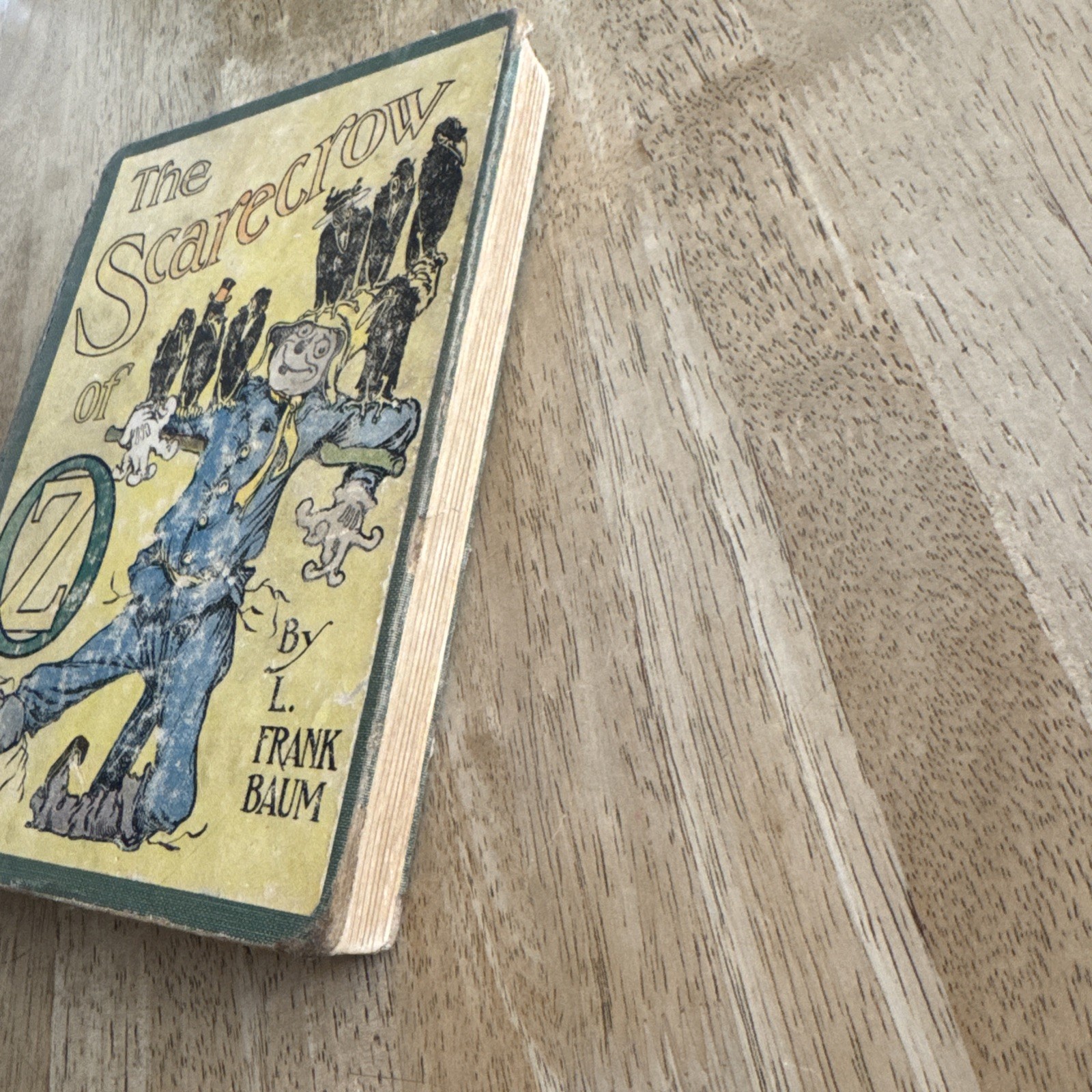 L. Frank Baum; John Neill [illus] Scarecrow of Oz Reilly & Lee 1915 12 Color