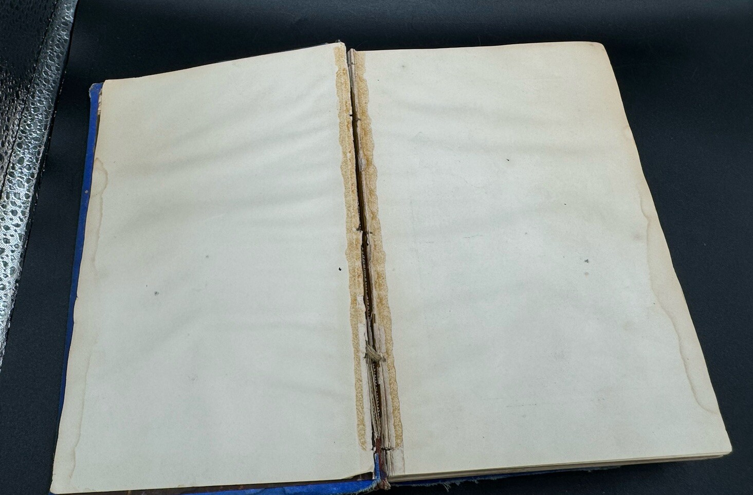 1871 The Country of the Dwarfs Pygmy, Paul Du Chaillu 1st ed. Hard Copy Book HTF