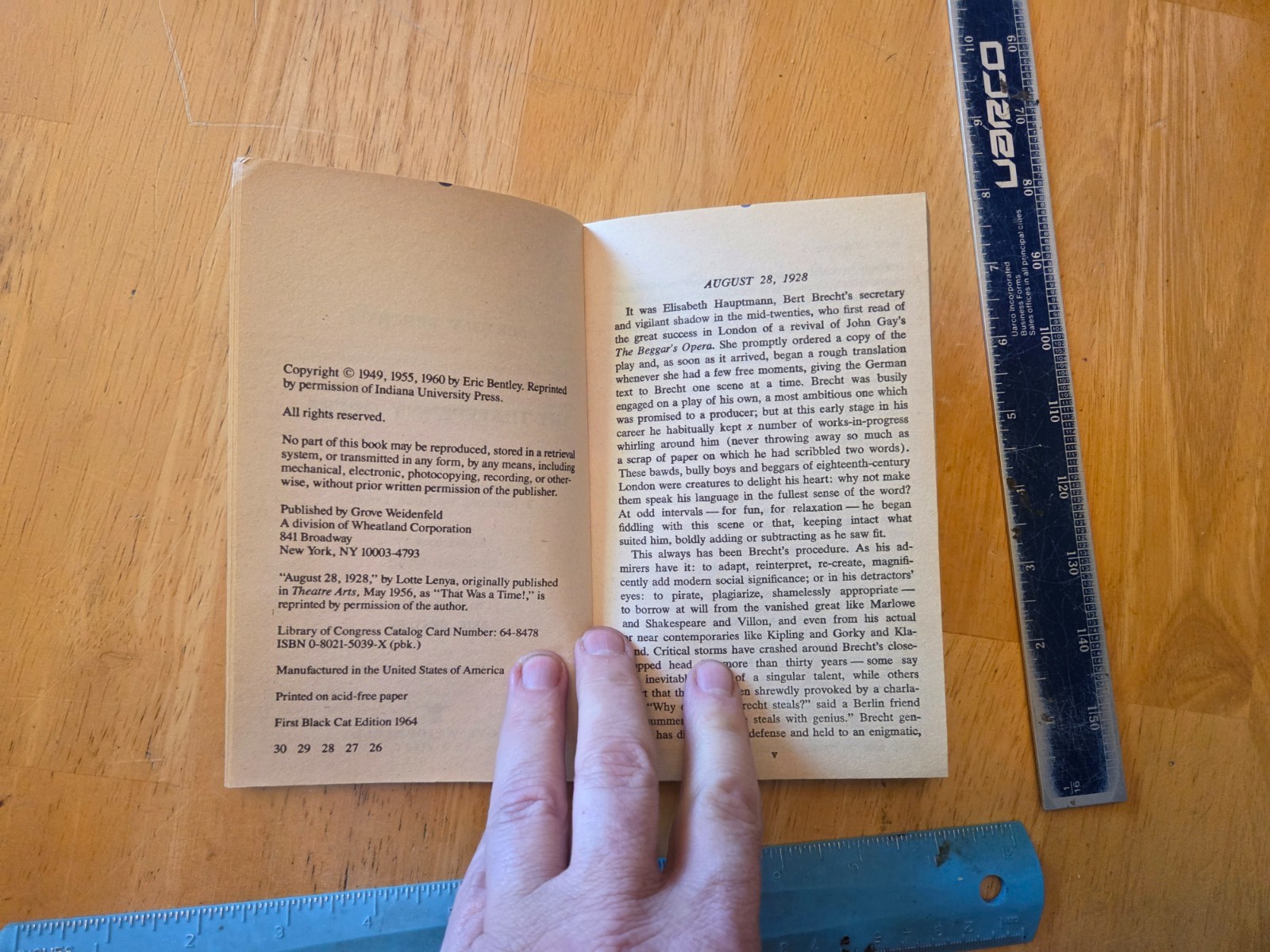 The Threepenny Opera by Bertolt Brecht – 1964 Grove Weidenfeld Paperback