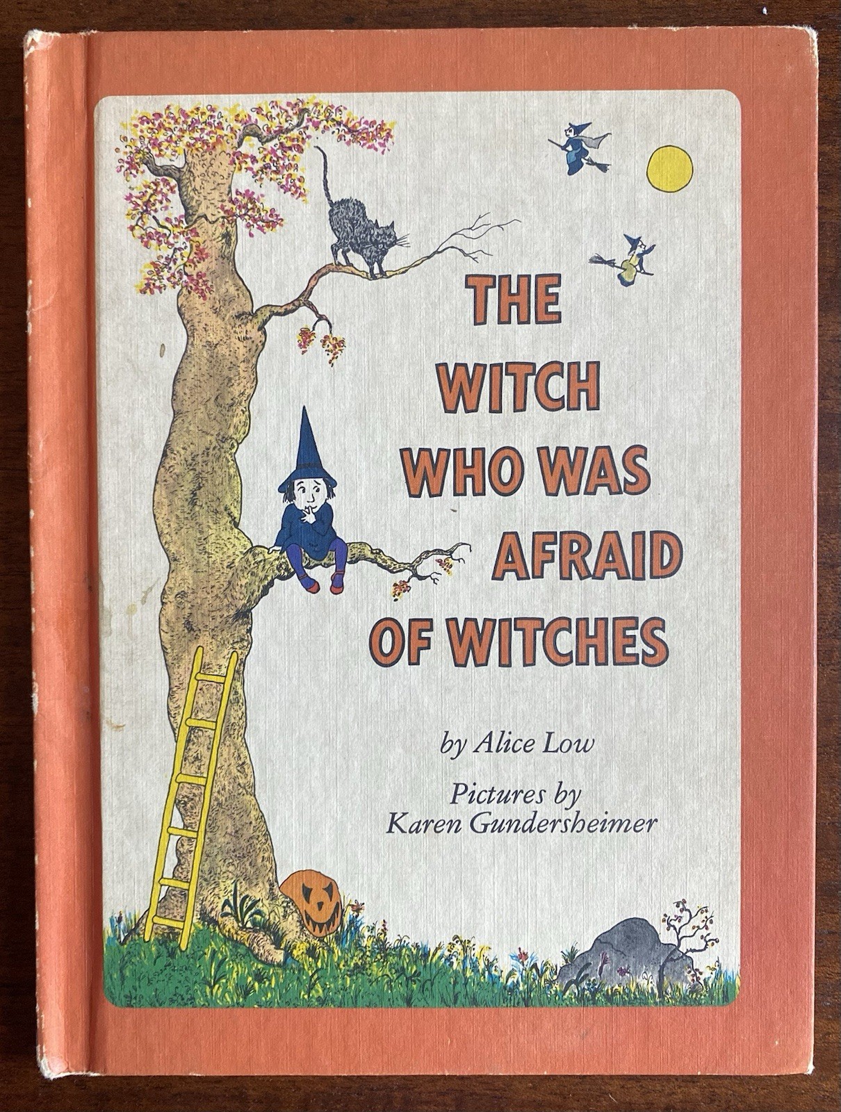 The Witch Who Was Afraid Of Witches By Alice Low, Vintage 1978 Halloween Ed.