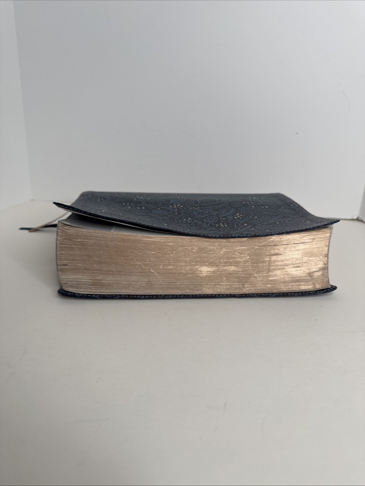 CSB Study Bible Hardcover Blue Leather Holman 2017